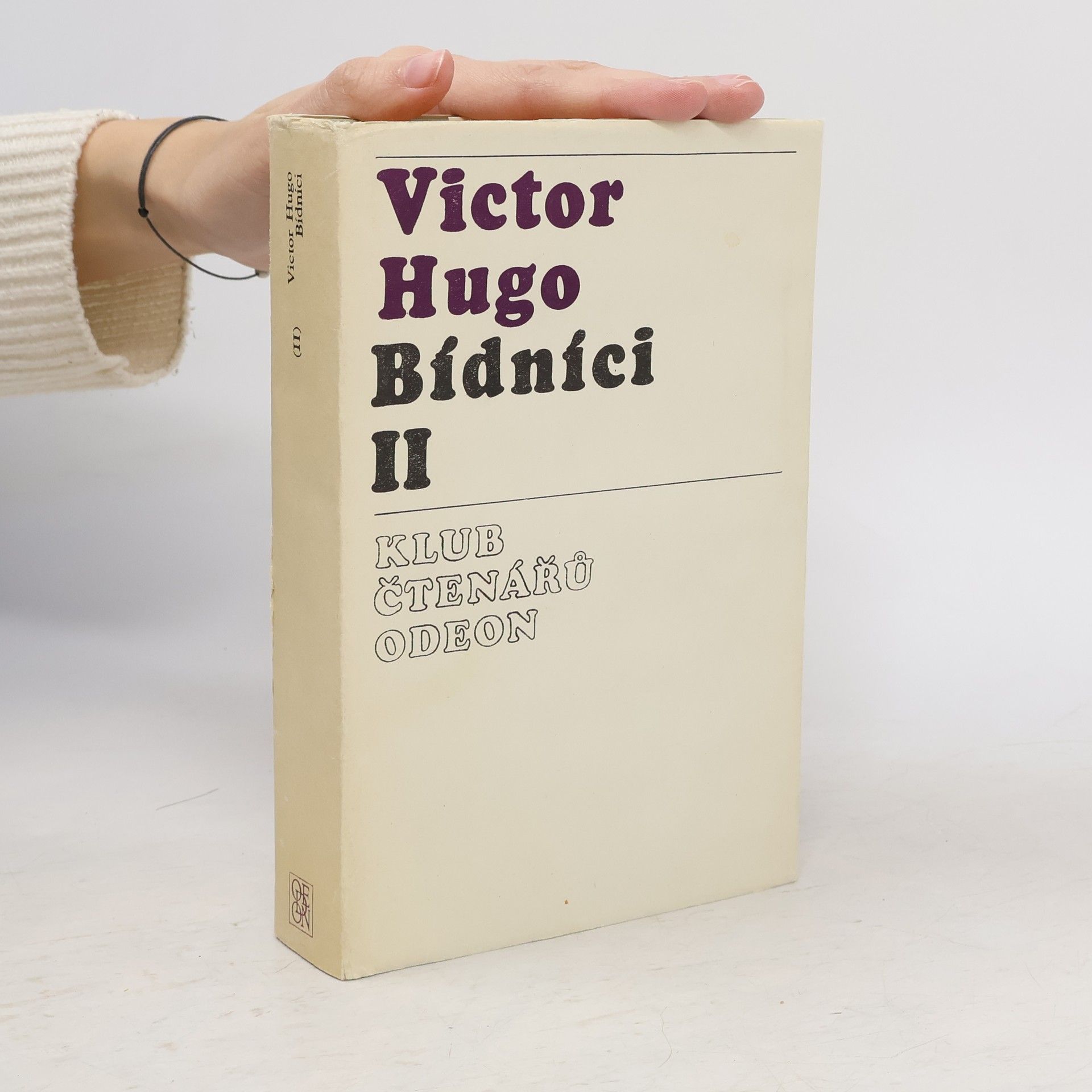 Victor Hugo Bídníci II.