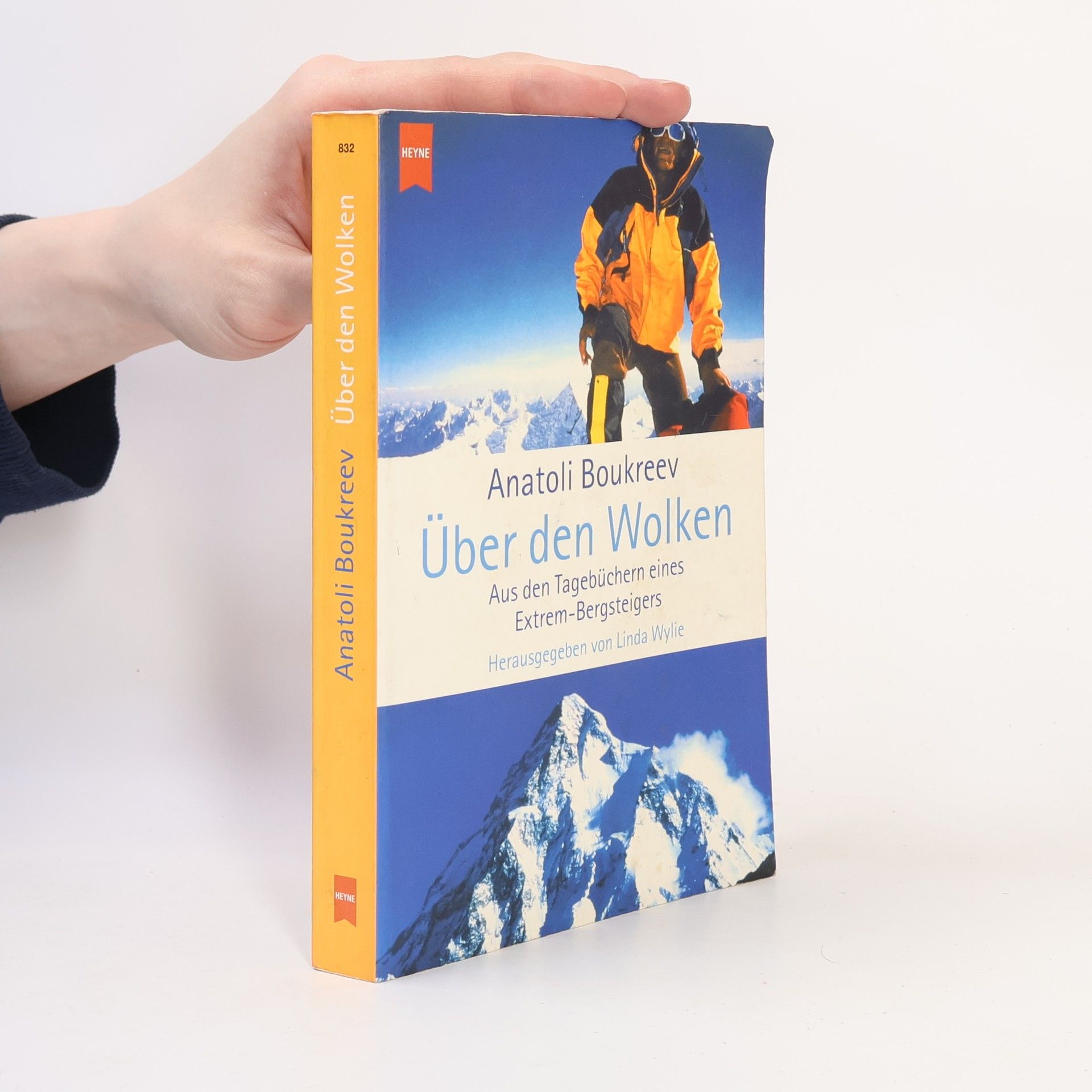 Anatolij Bukrejev Über den Wolken