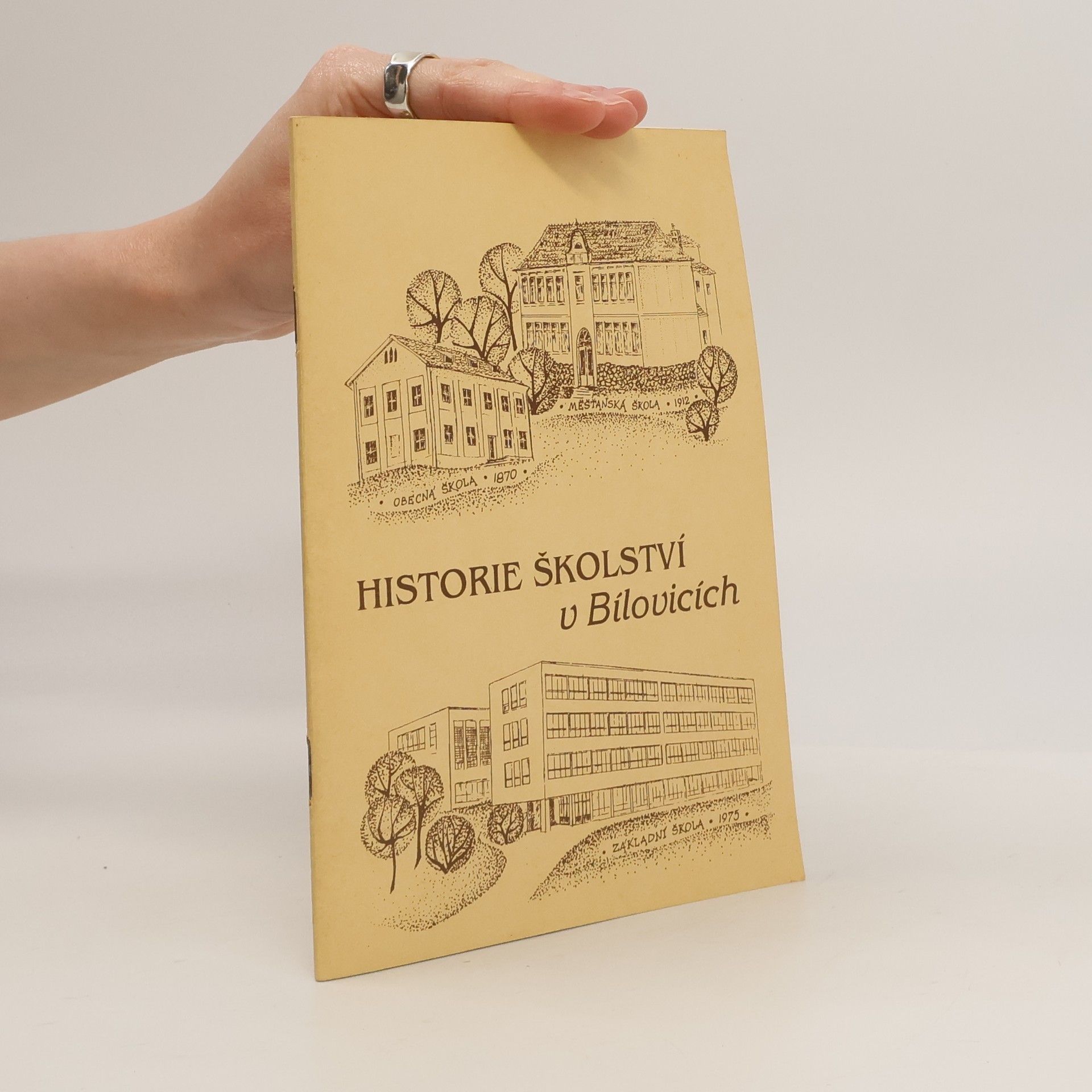 kolektiv Historie školství v Bílovicích