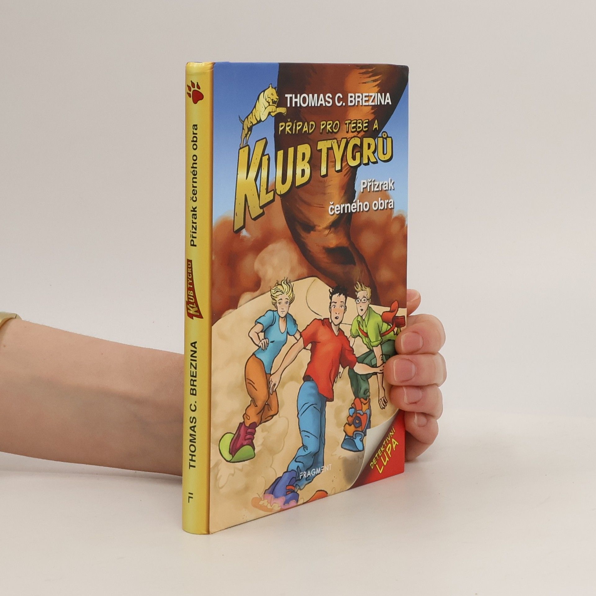 Klub tygrů: Přízrak černého obra