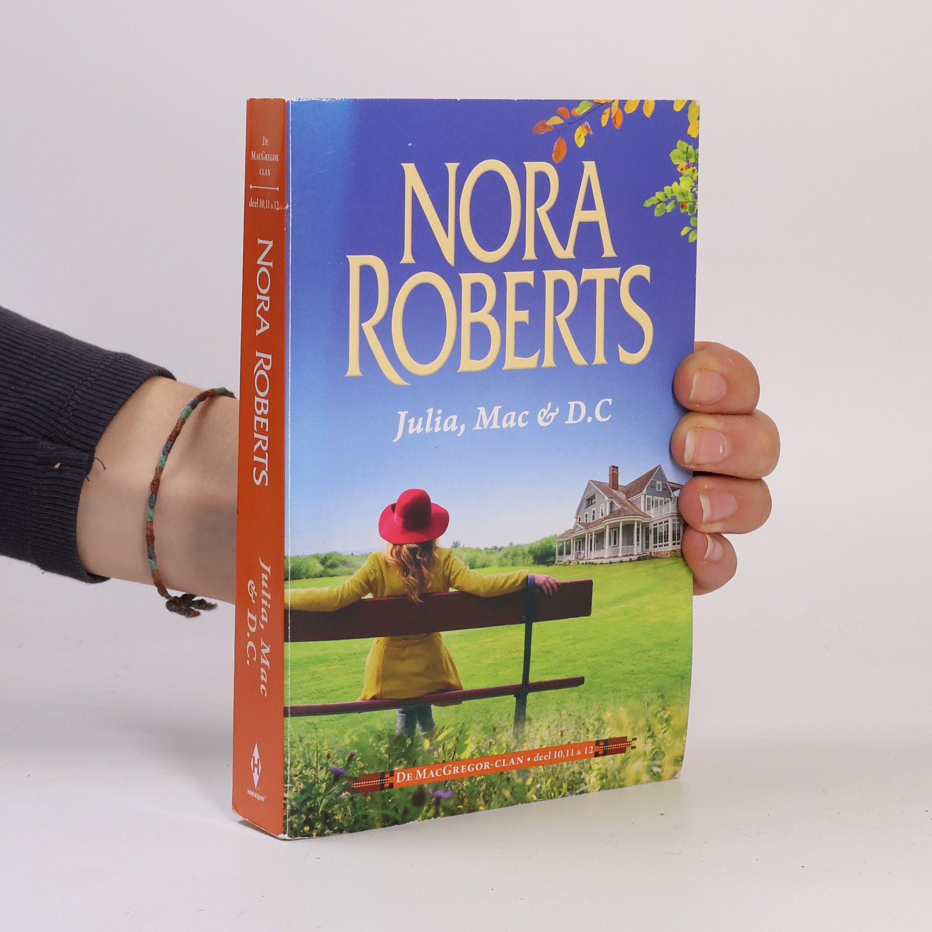 Nora Roberts Julia, Mac & D.C.