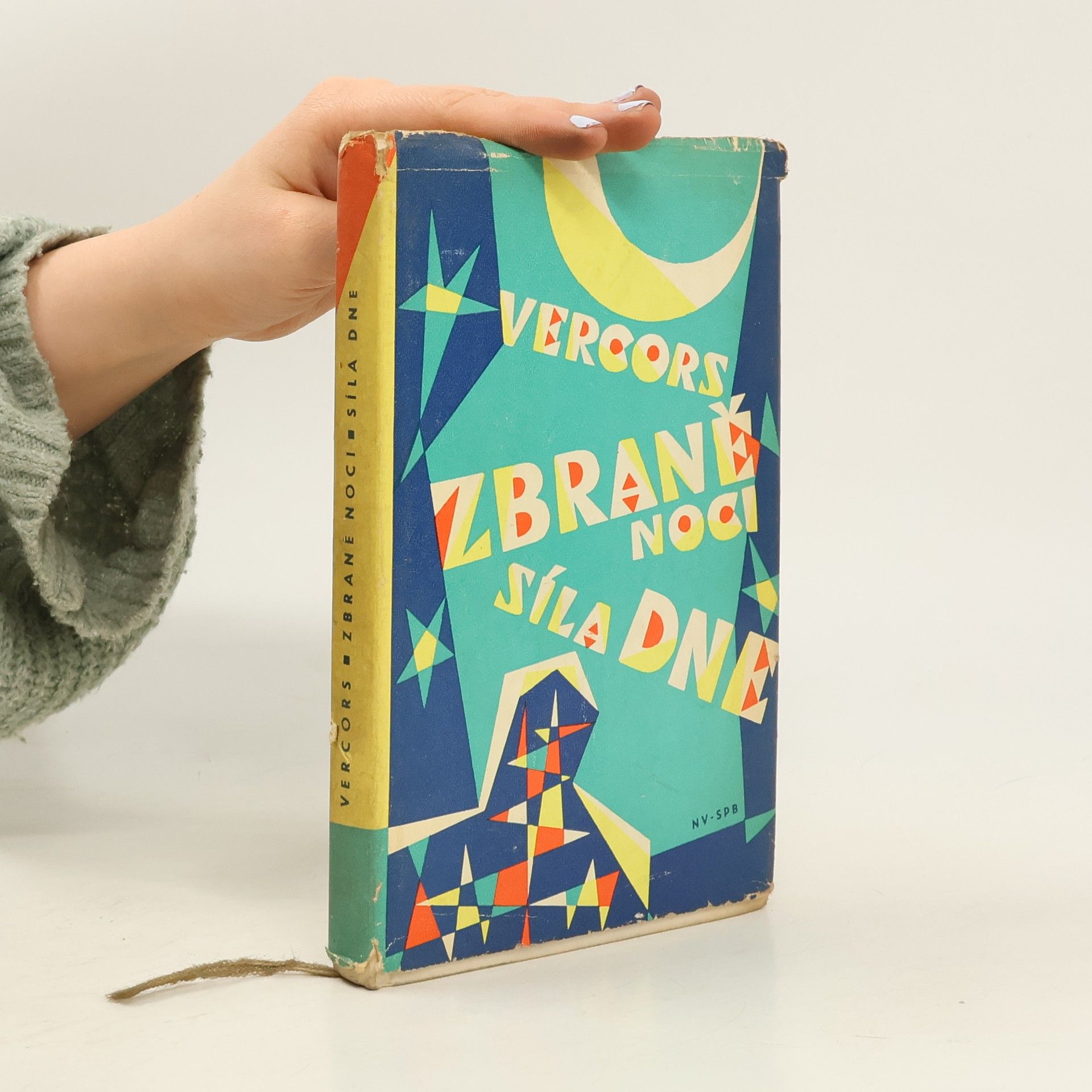 Zbraně noci. Síla dne. Klementina