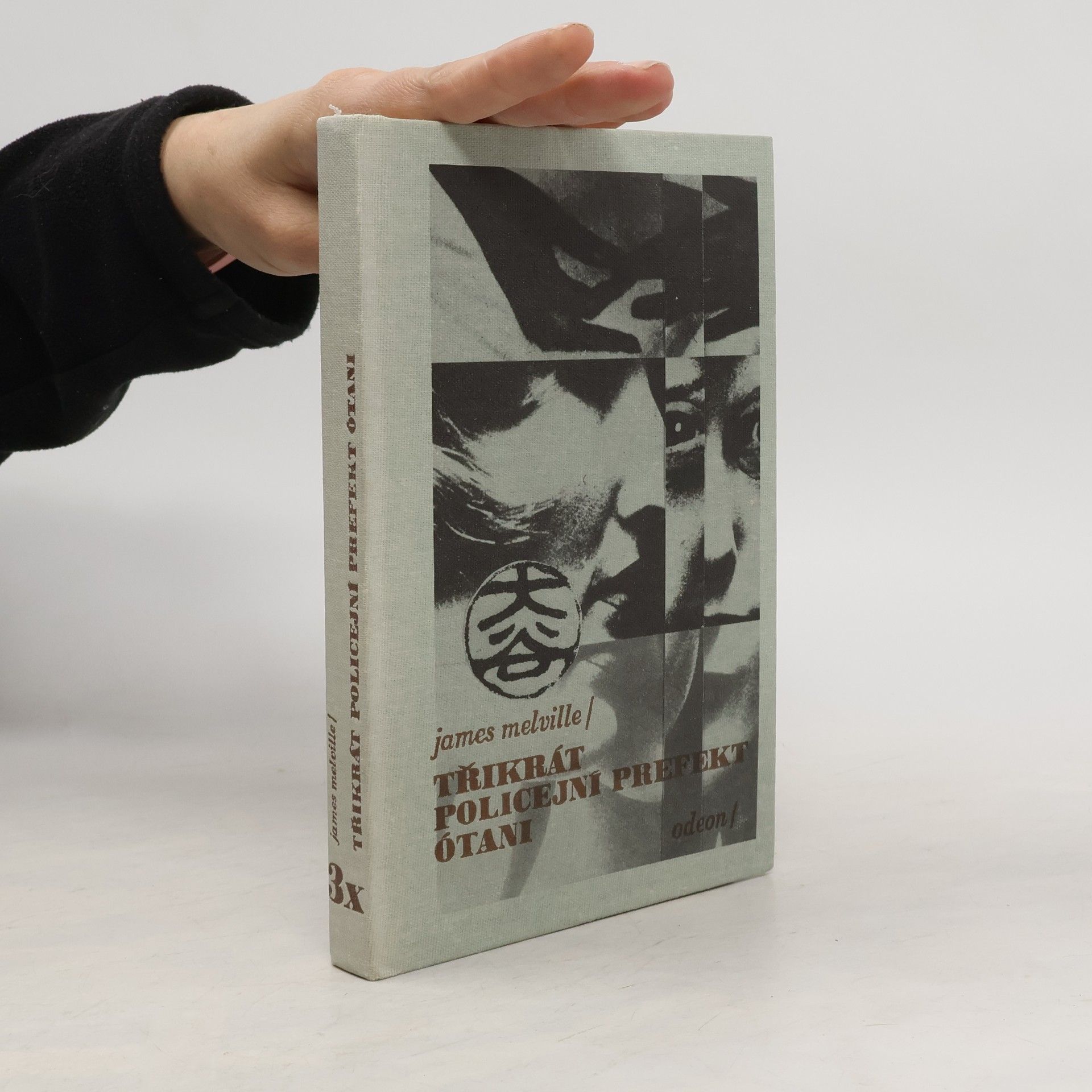 James Melville 3x policejní prefekt Ótani