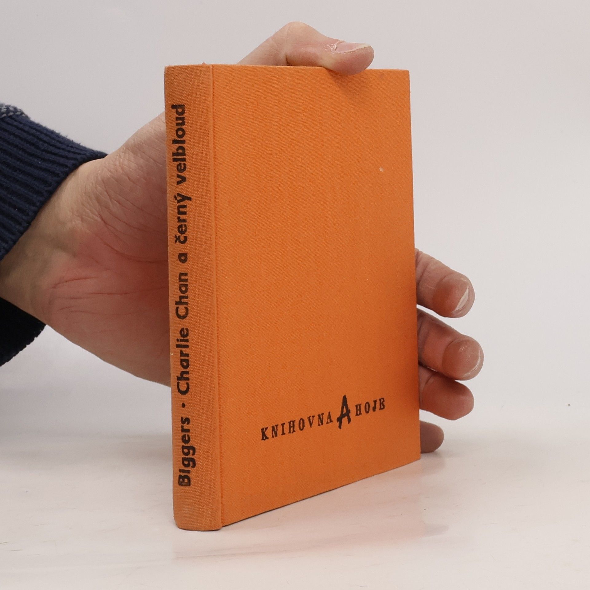 Earl Derr Biggers Charlie Chan a černý velbloud