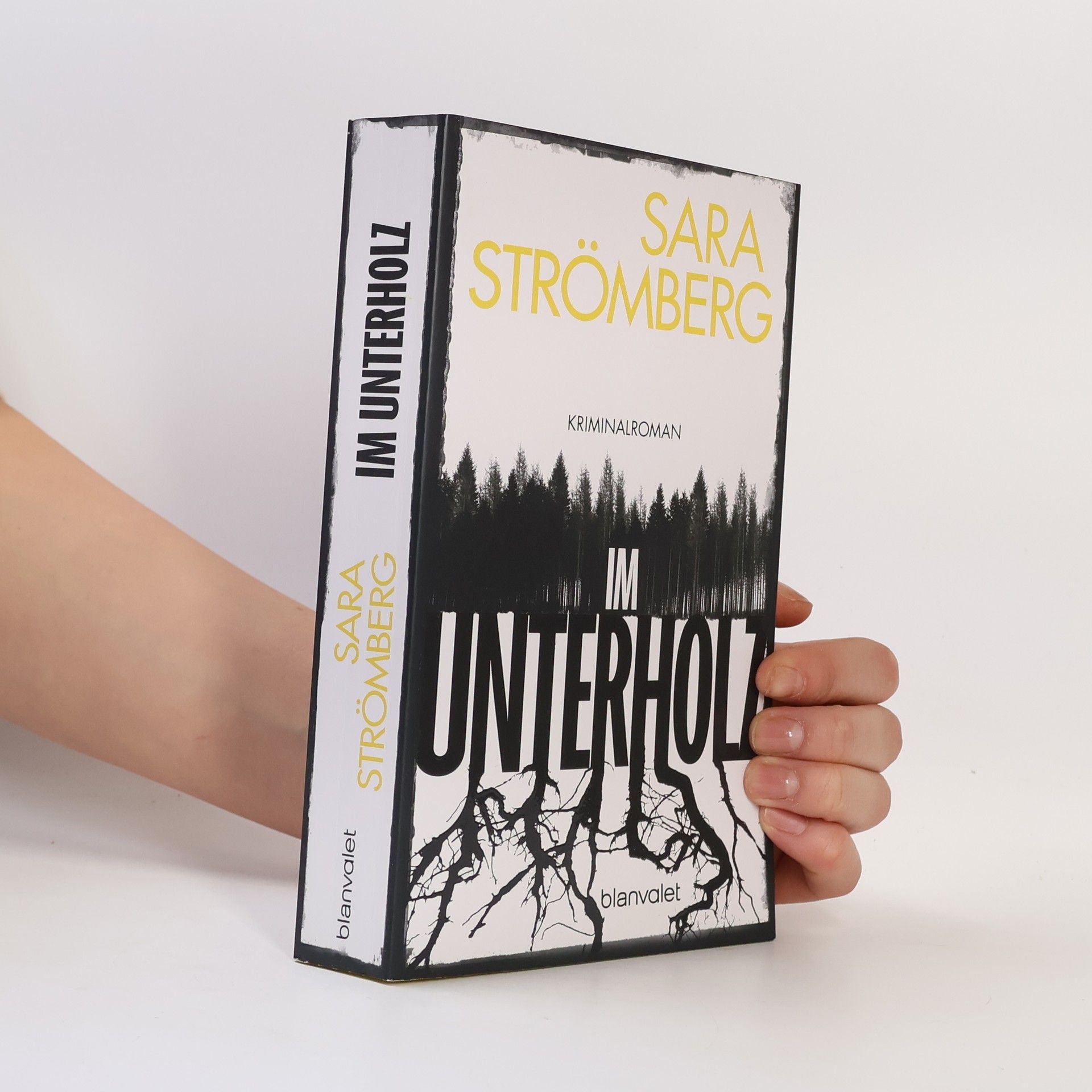Sara Strömberg Im Unterholz