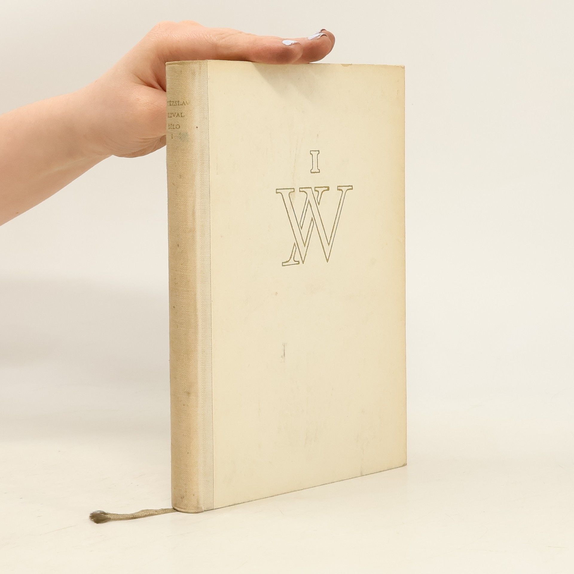 Vítězslav Nezval Dílo I. Pantomima 1919-1926. Most. Pantomima. Menší růžová zahrada. Básně na pohlednice. Nápisy na hroby. Blíženci