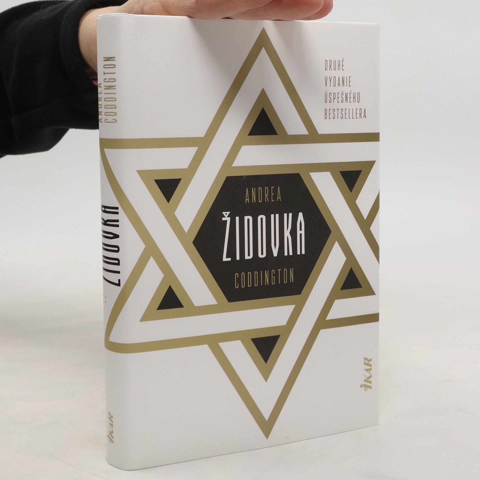 Andrea Coddington Židovka