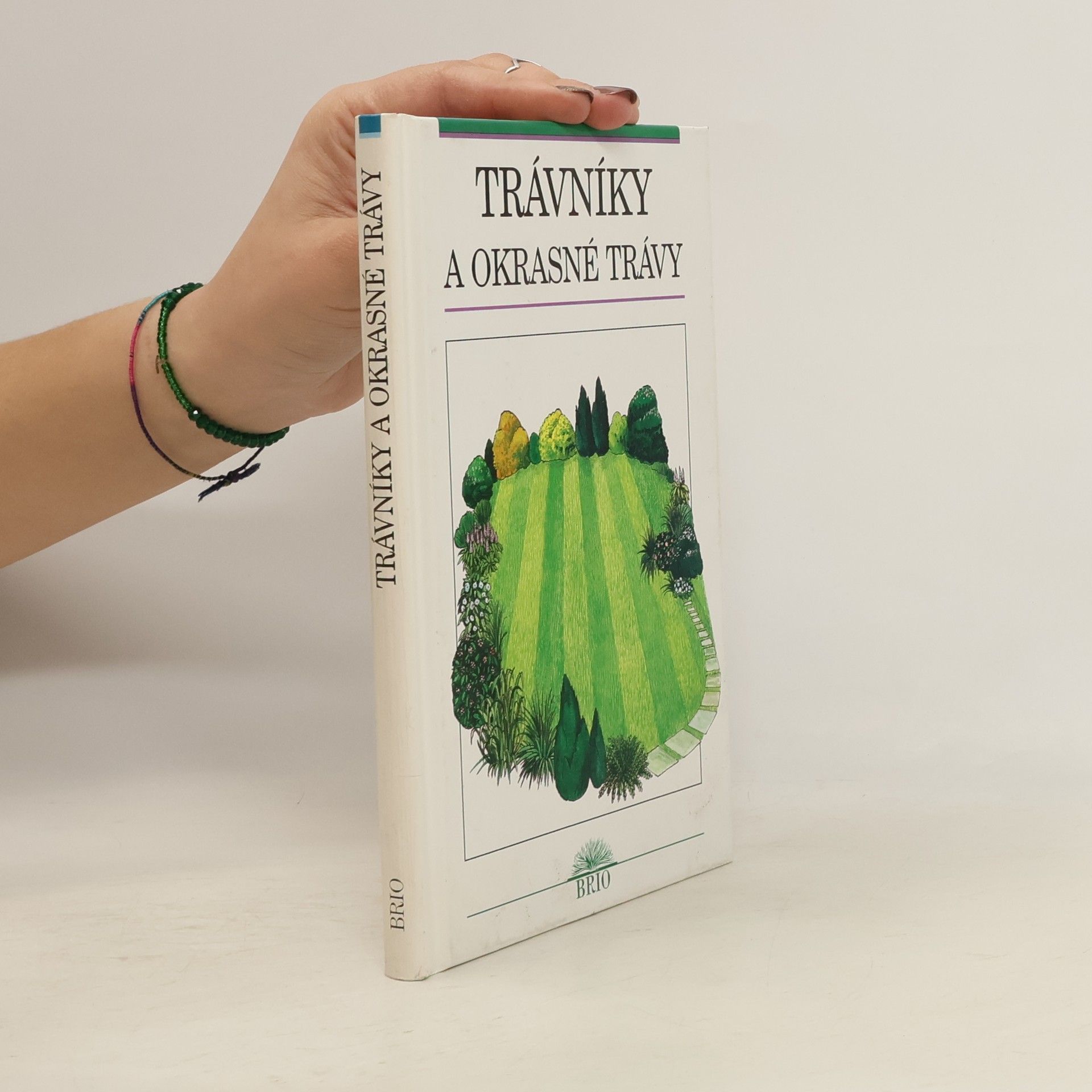 Trávníky a okrasné trávy