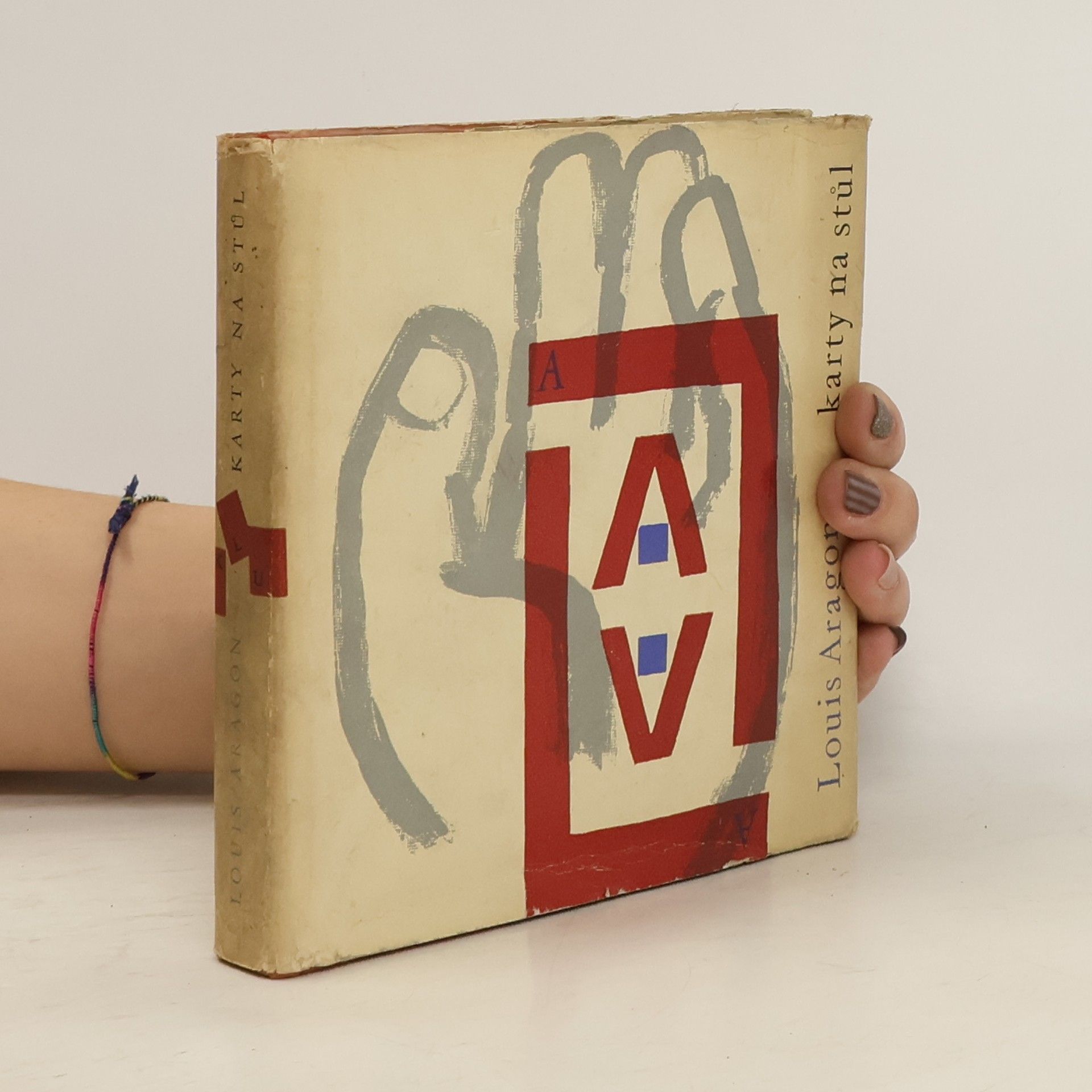 Louis Aragon Karty na stůl