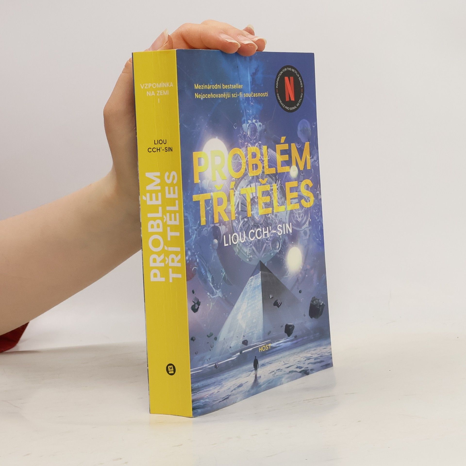 Liou Cch’-sin Problém tří těles