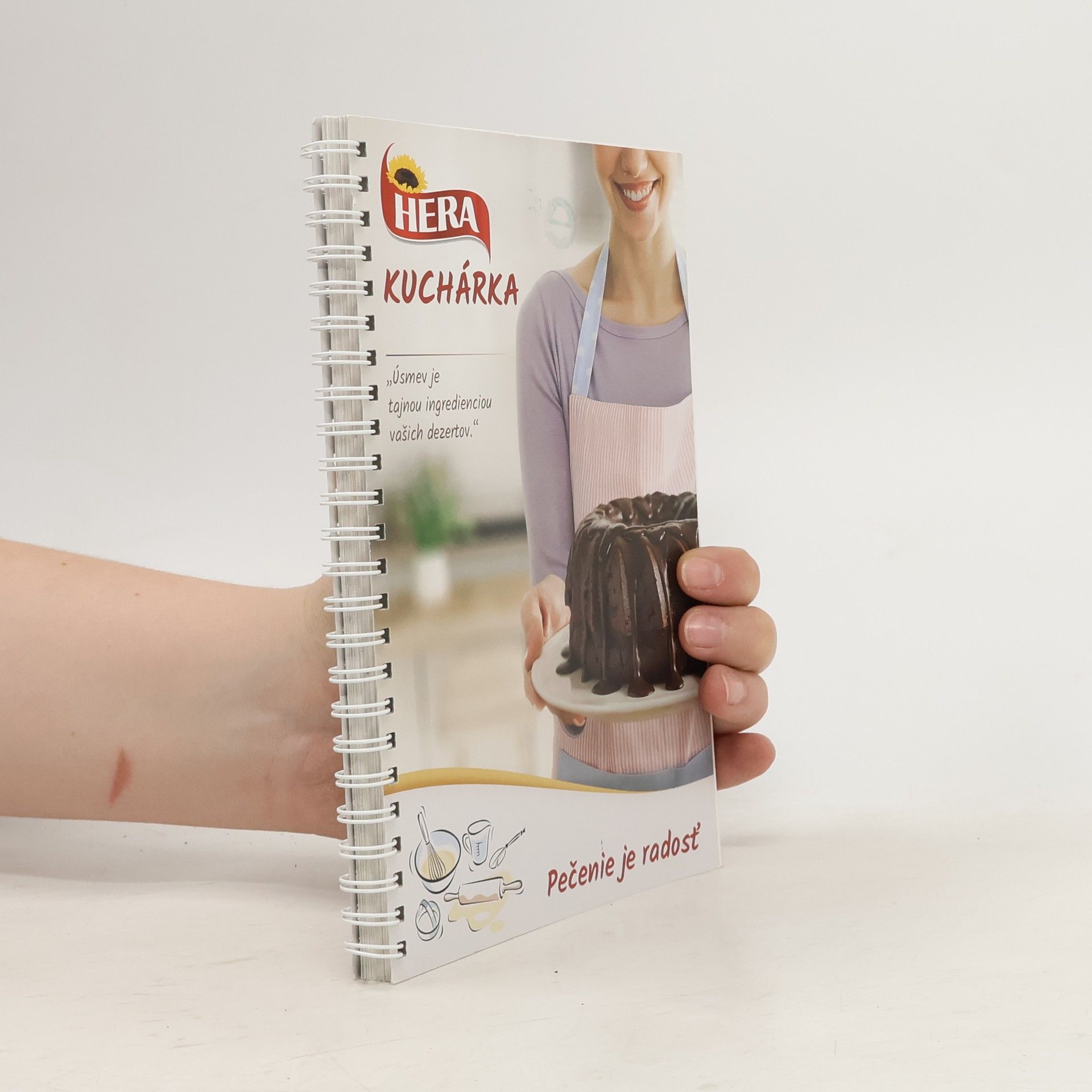 kolektiv Hera kuchárka. Pečenie je radosť