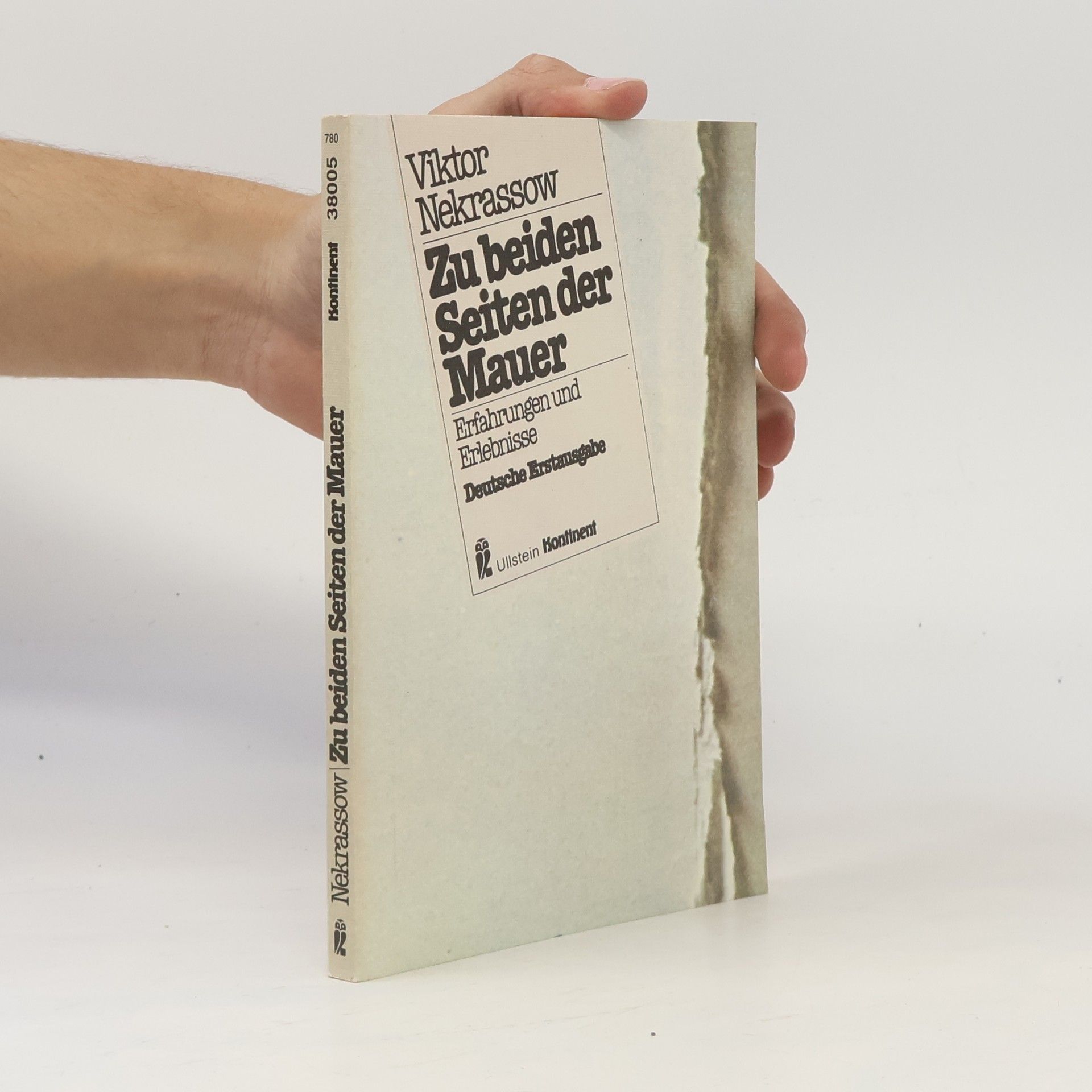 Zu beiden Seiten der Mauer