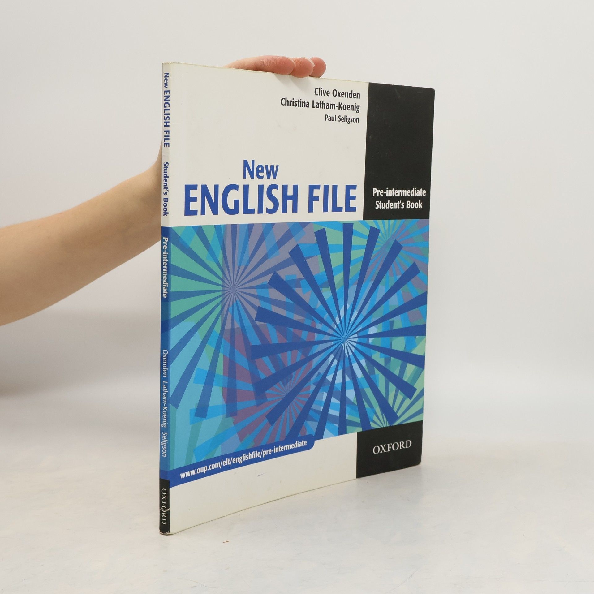 Paul Seligson New English File. Pre-intermediate Student's Book