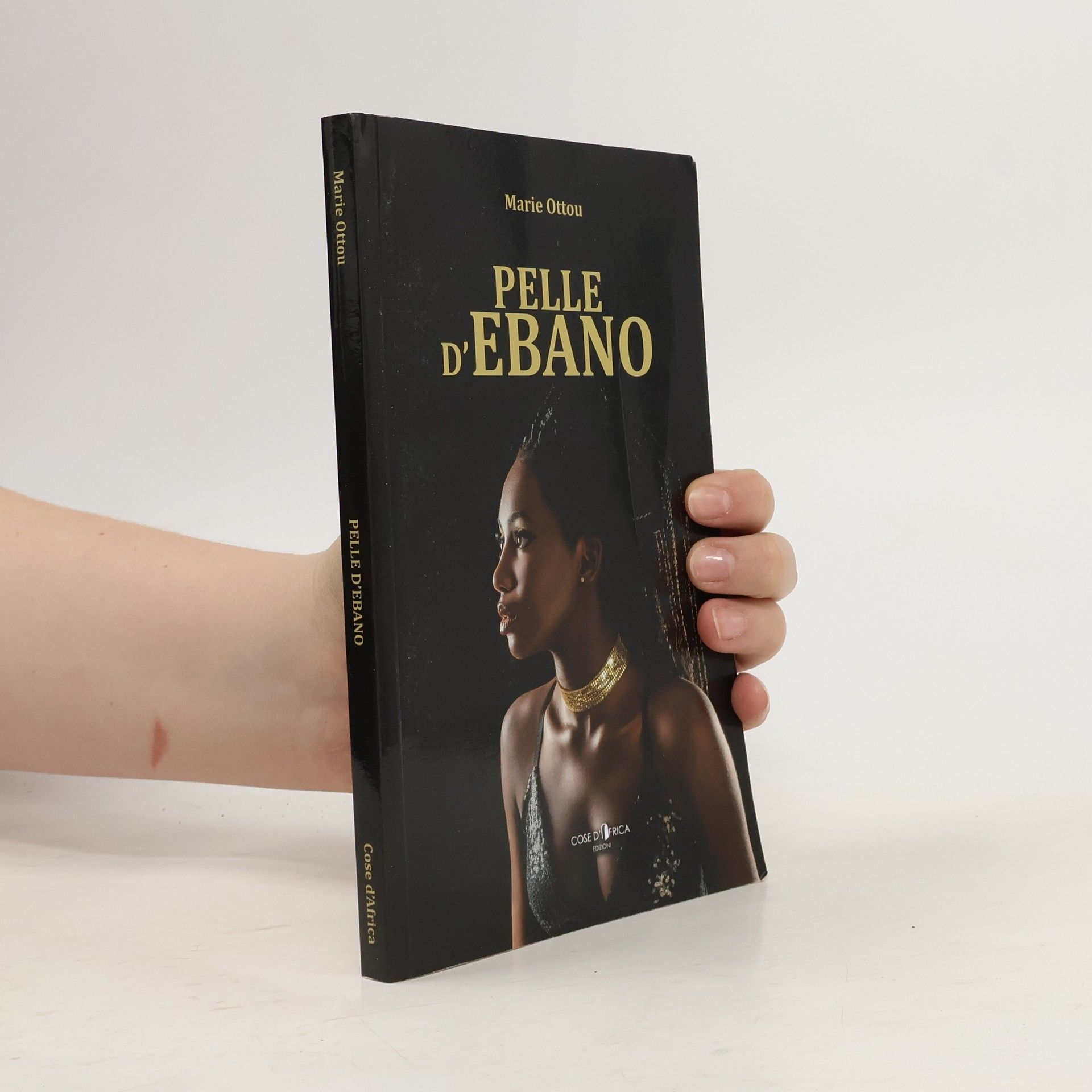 Marie Ottou Pelle d'ebano