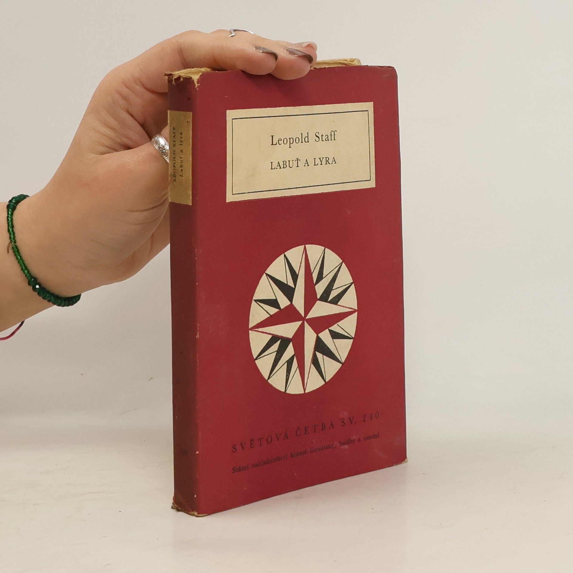 Leopold Staff Labuť a lyra