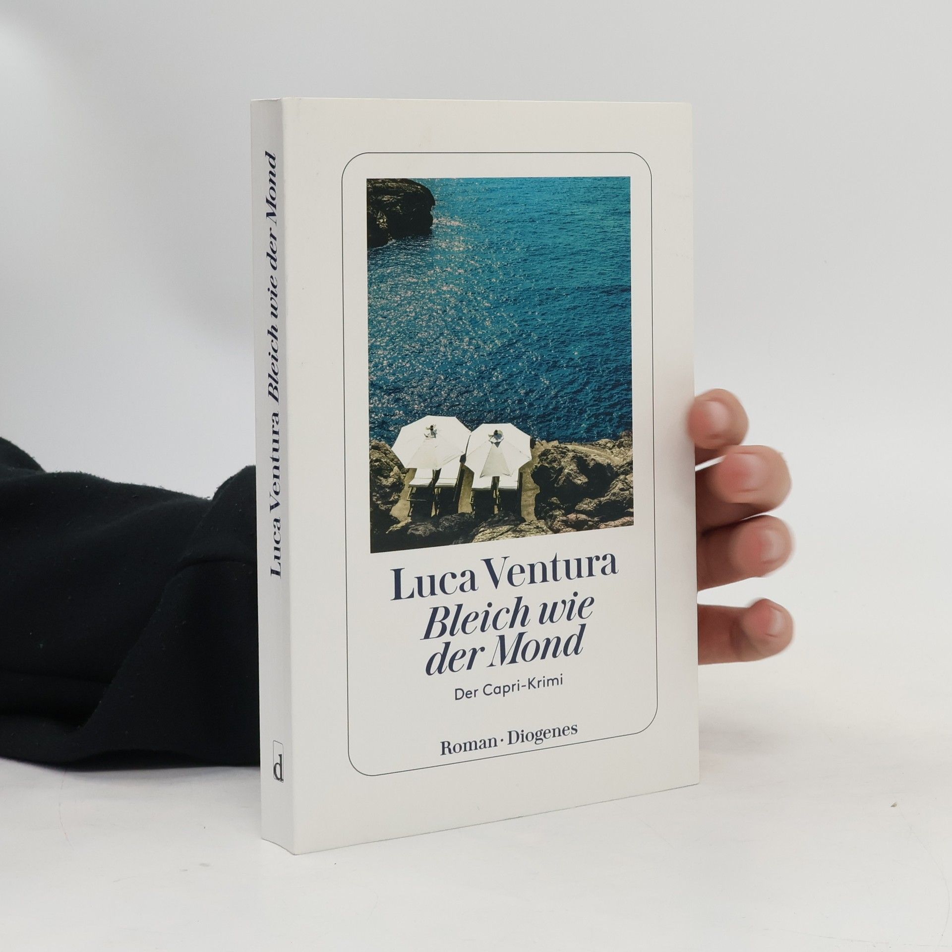 Luca Ventura Bleich wie der Mond