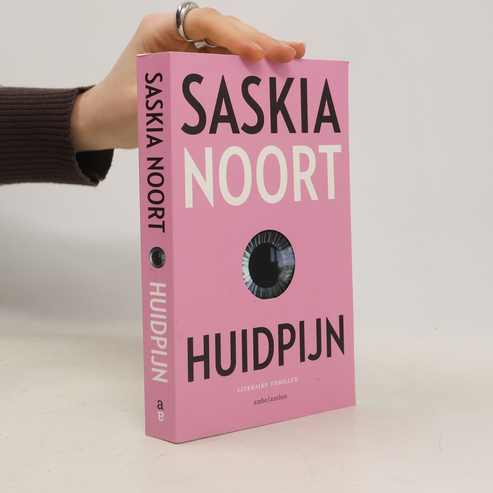 Saskia Noort Huidpijn