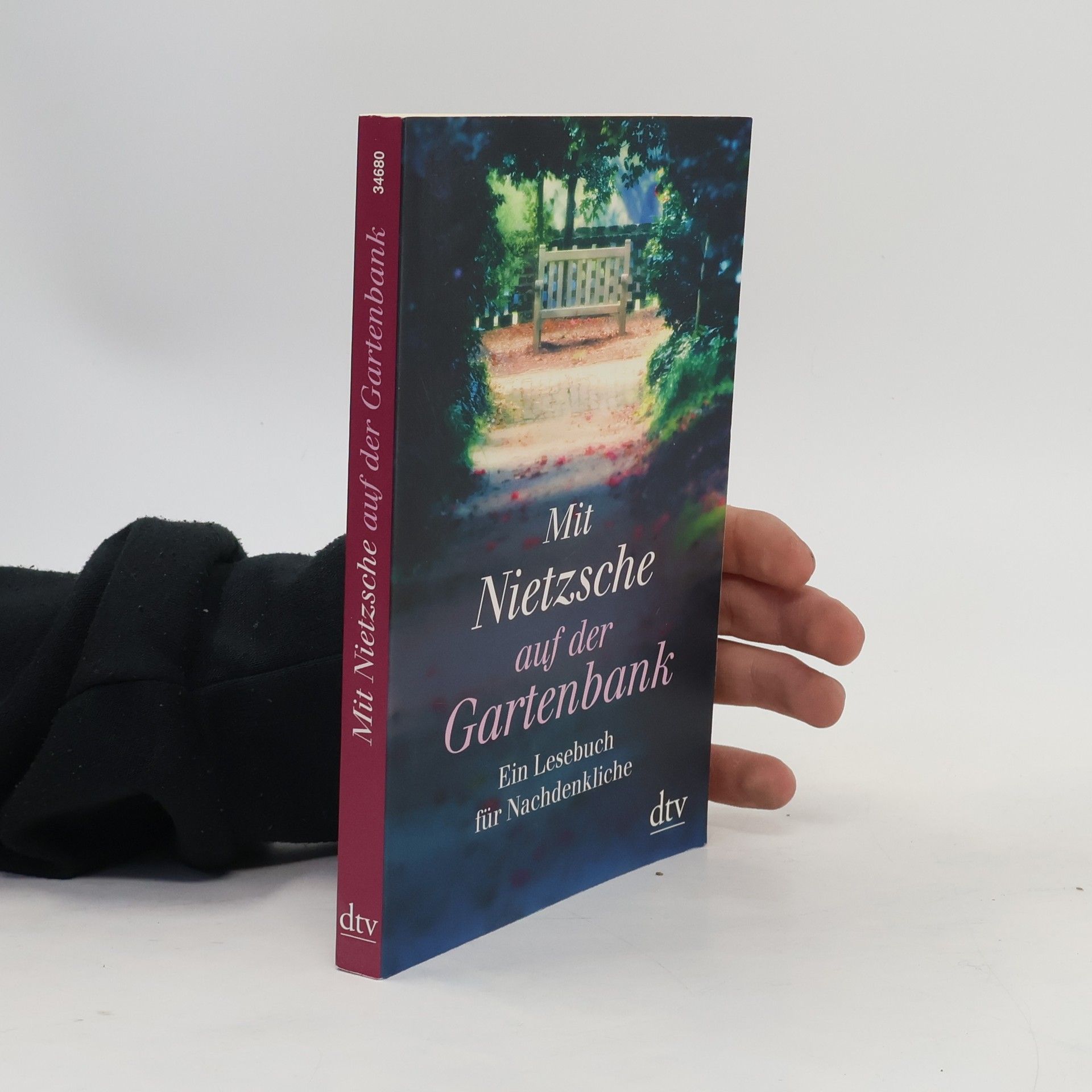 Mit Nietzsche auf der Gartenbank