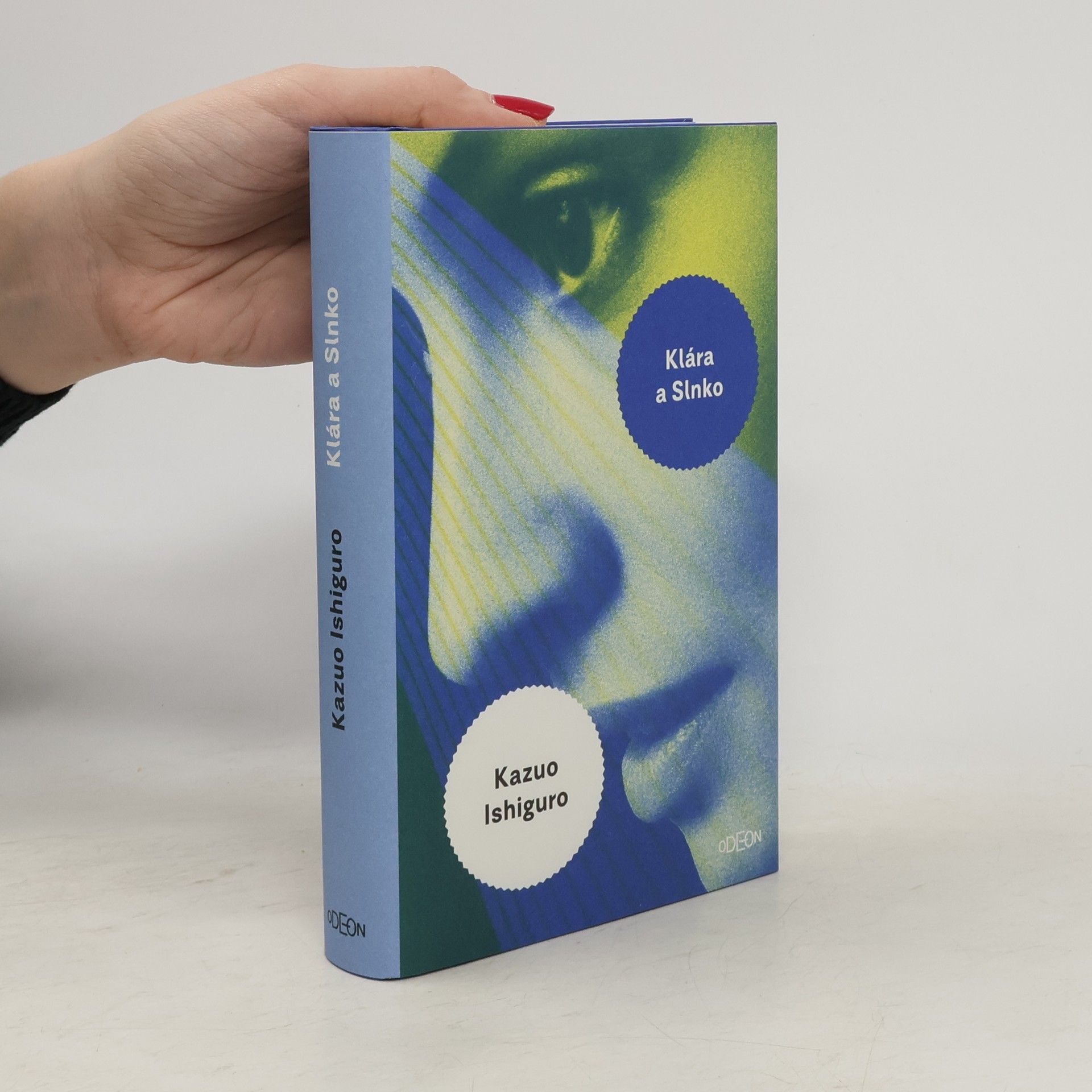 Kazuo Ishiguro Klára a Slnko