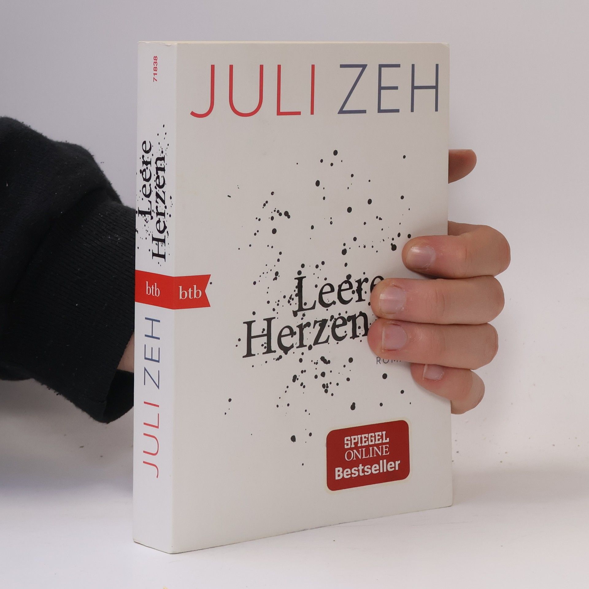 Juli Zeh Leere Herzen