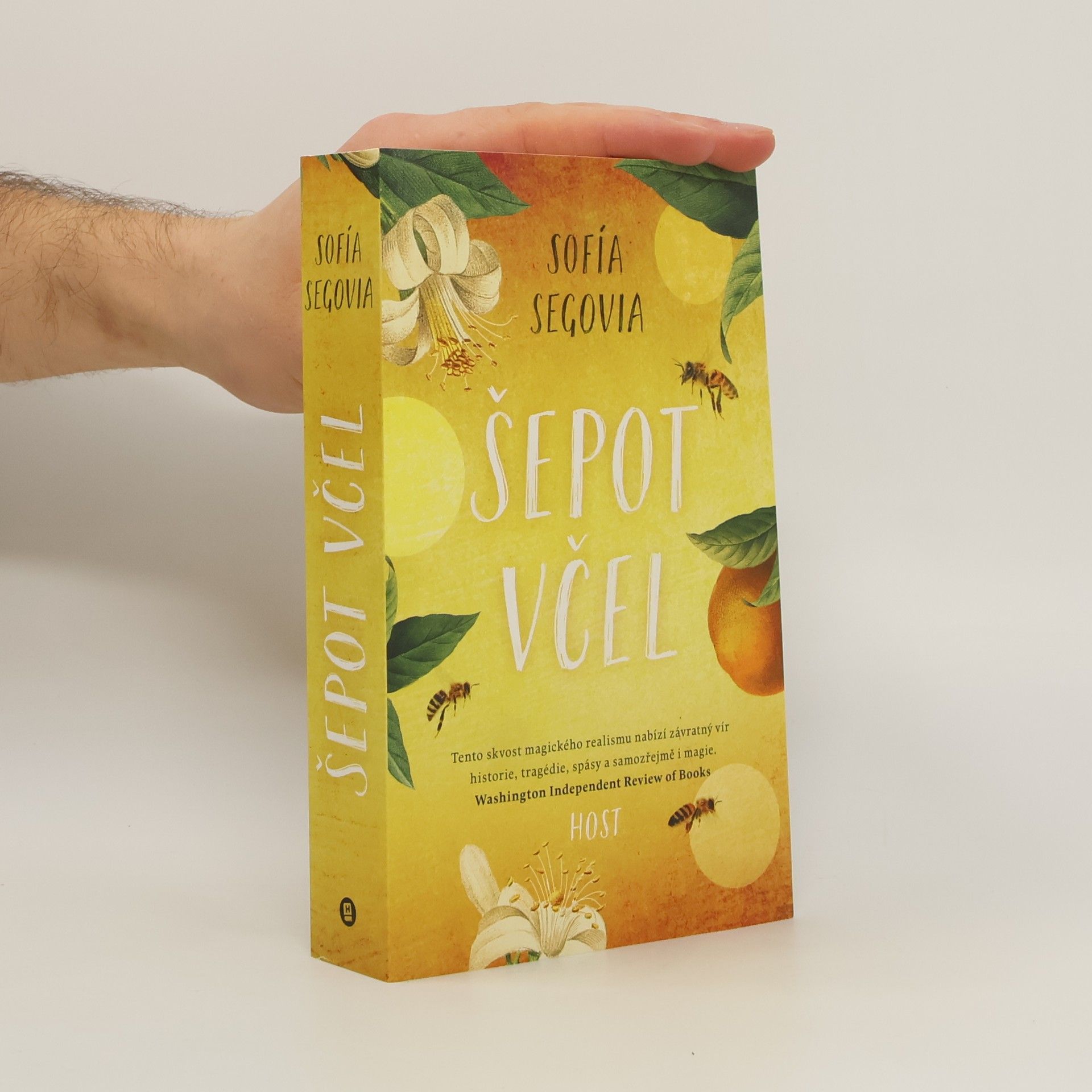 Sofía Segovia Šepot včel