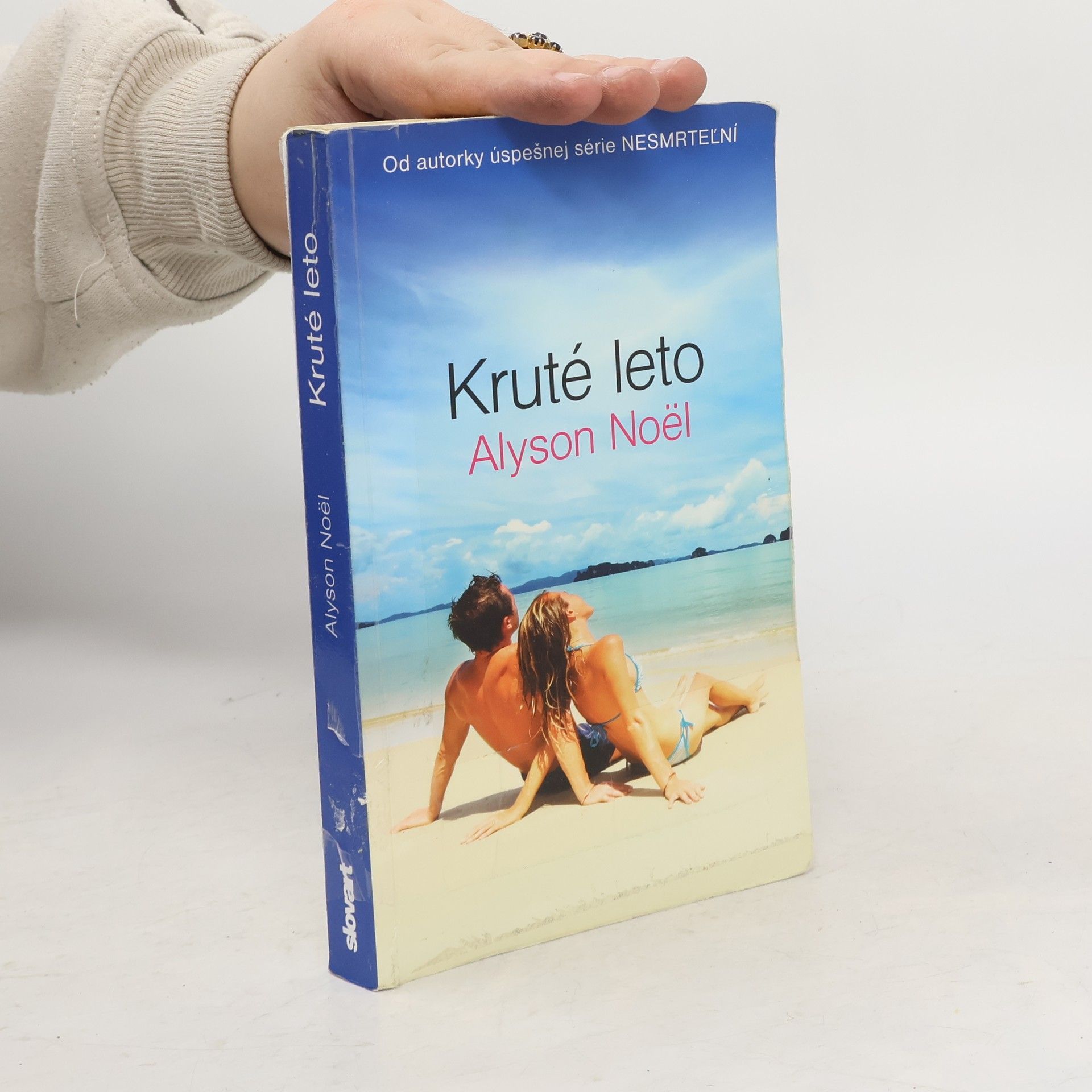 Alyson Noël Kruté leto