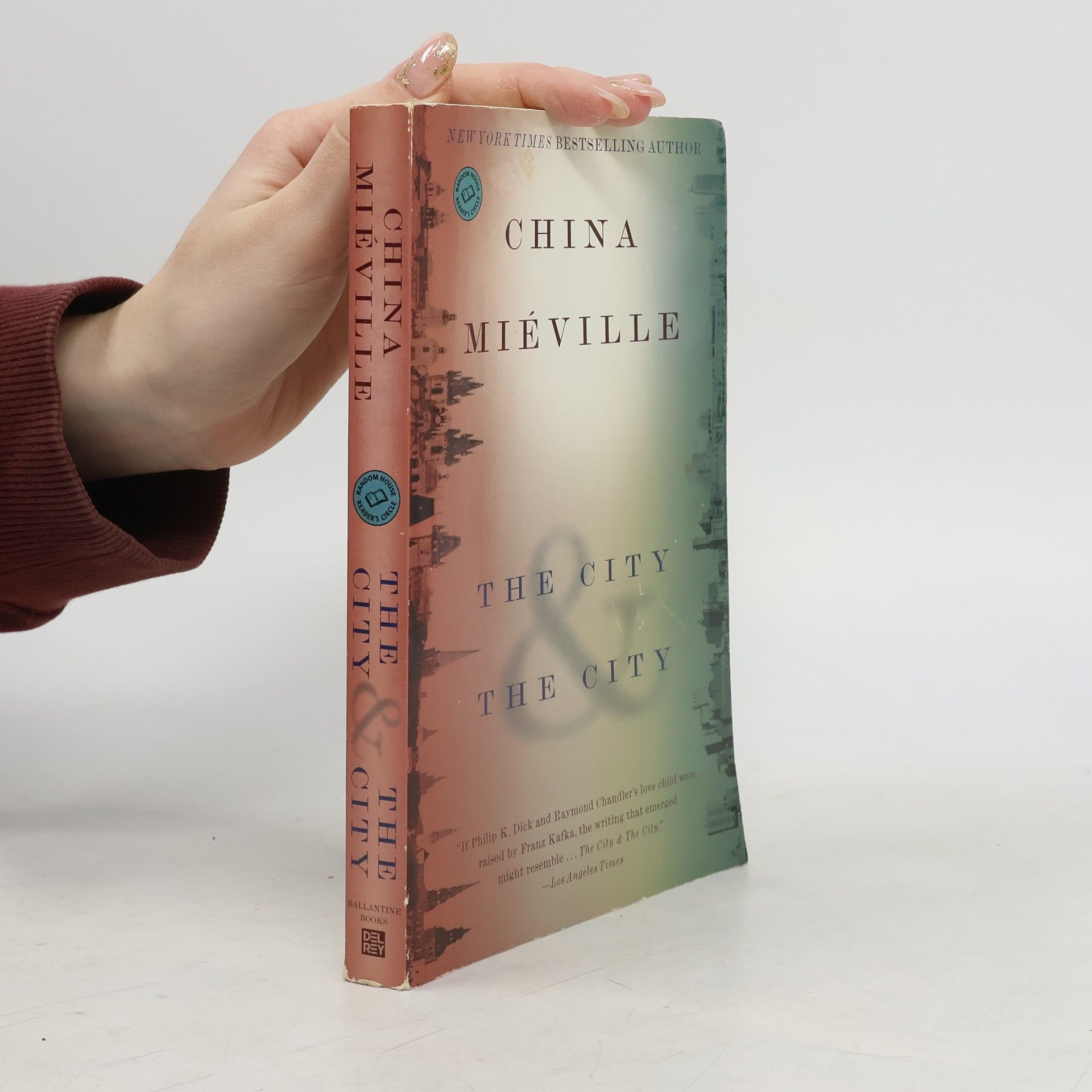 China Miéville The City & the City