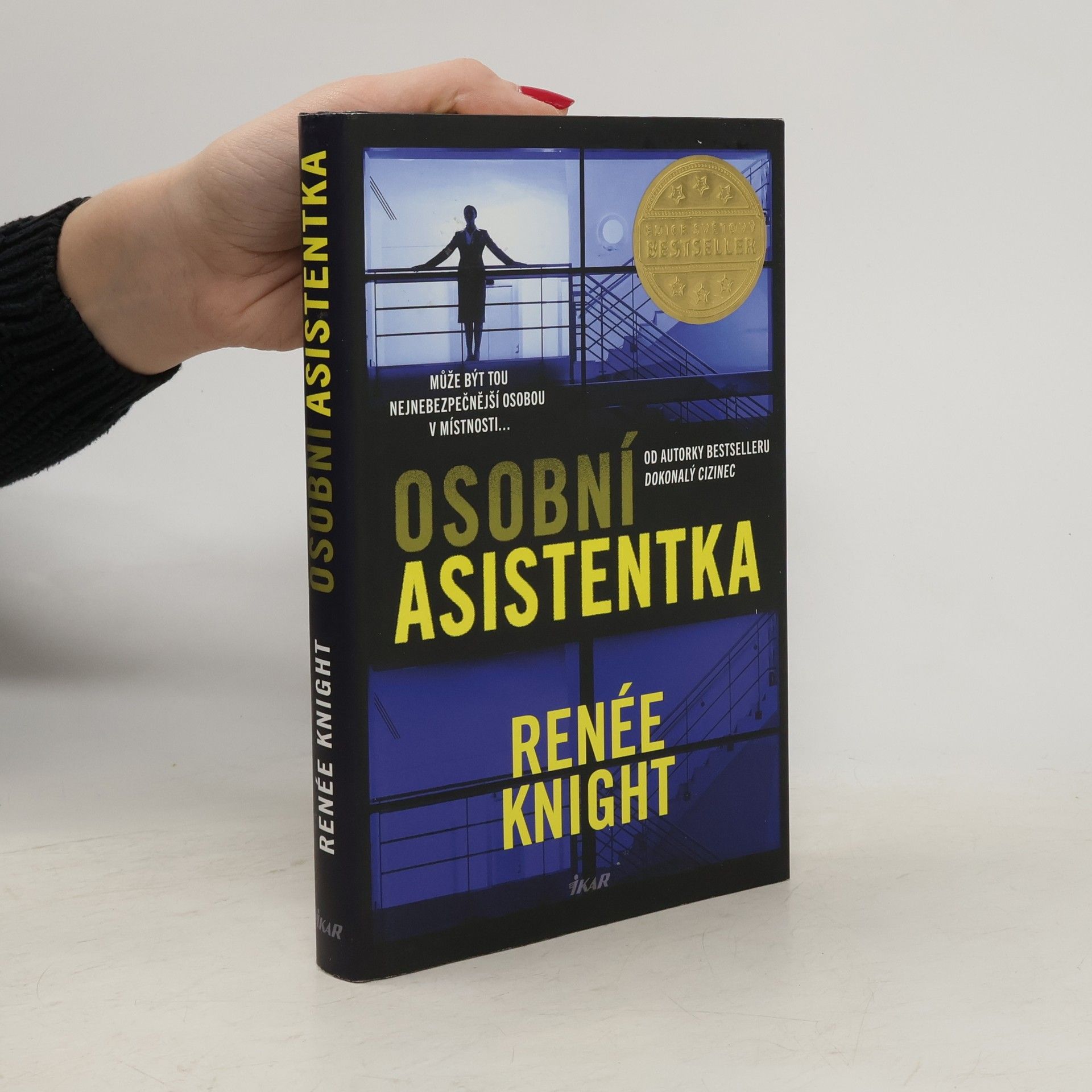 Renée Knight Osobní asistentka