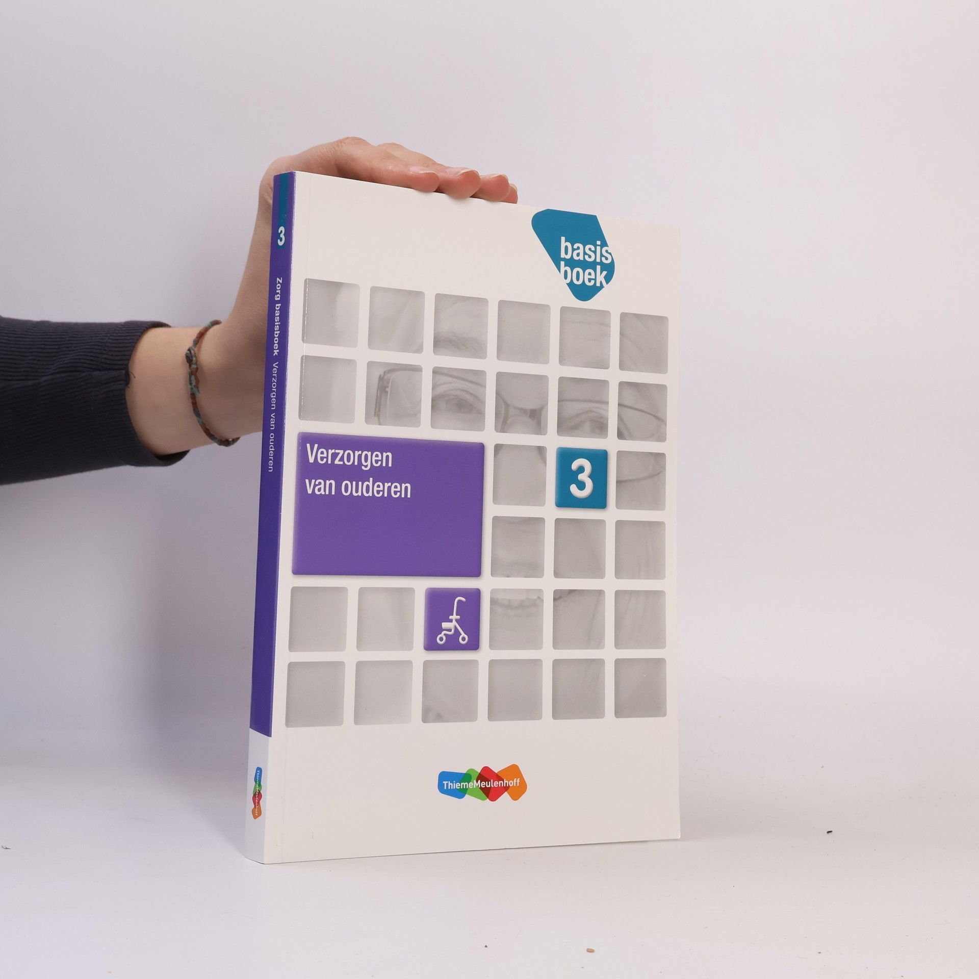 Autores varios Verzorgen van ouderen