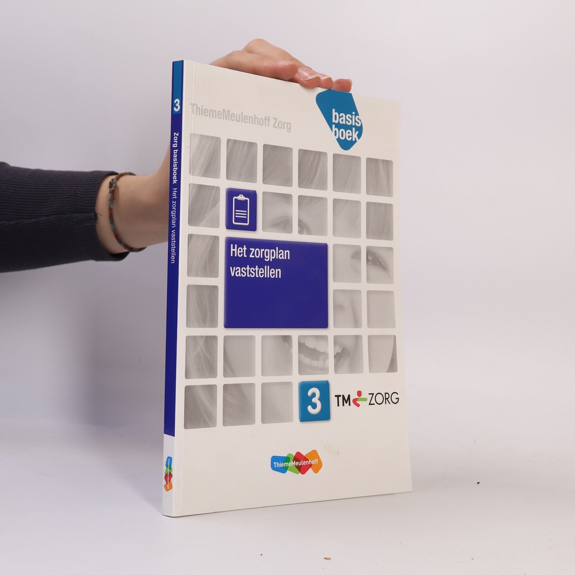 Louis van Disseldorp Zorg Basisboek Niveau 3 het zorgplan vaststellen