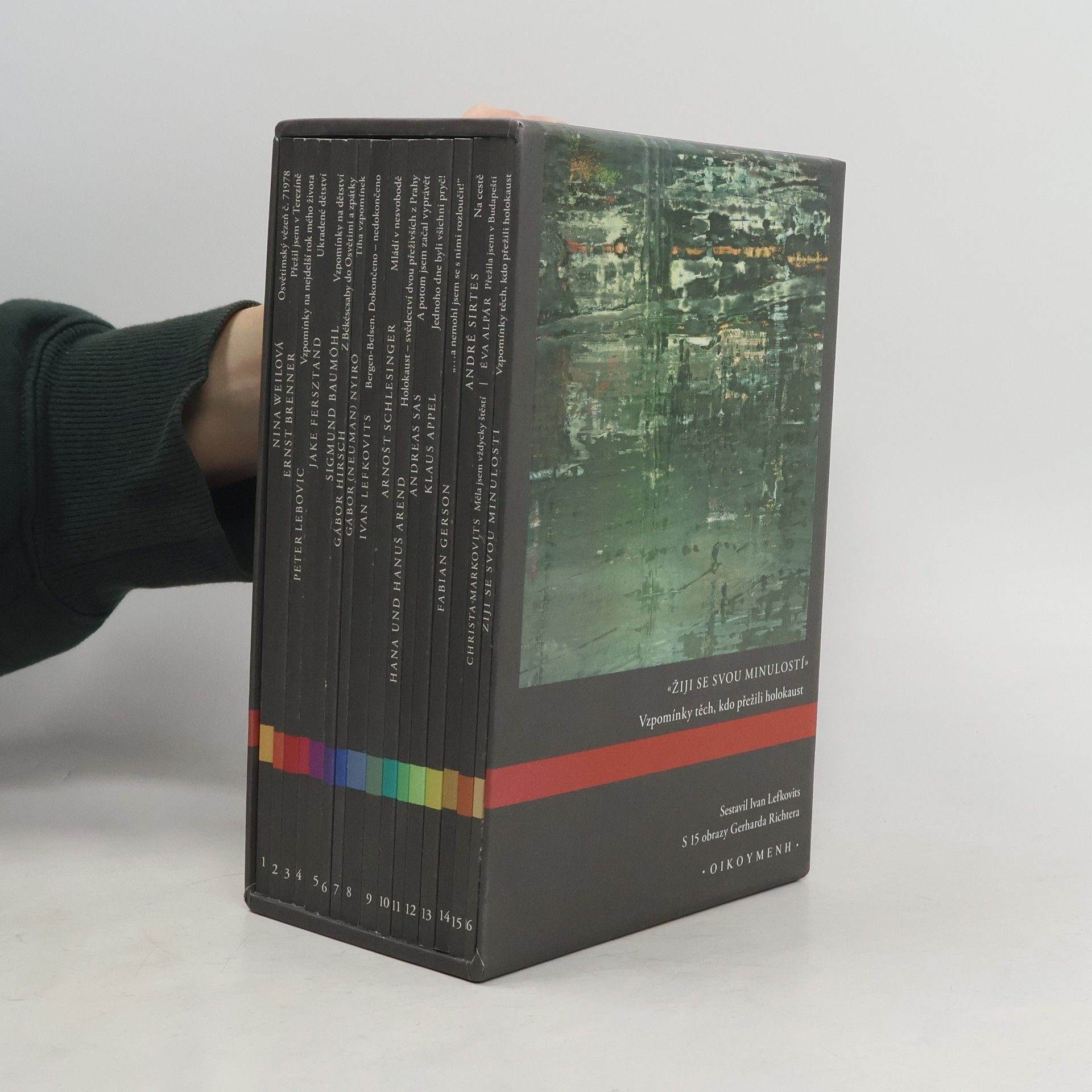 Ivan Lefkovits „Žiji se svou minulostí“. Soubor vzpomínek těch, kdo přežili holokaust.