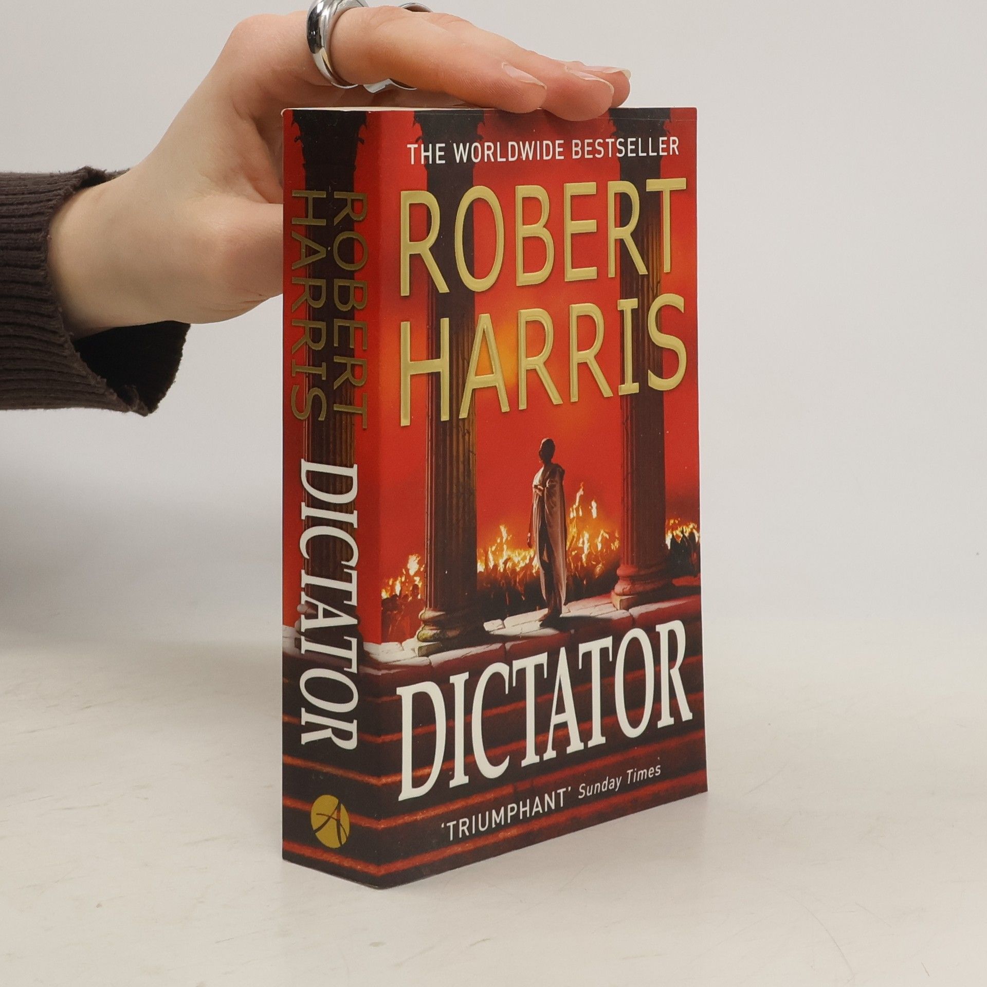 Robert Harris Dictator