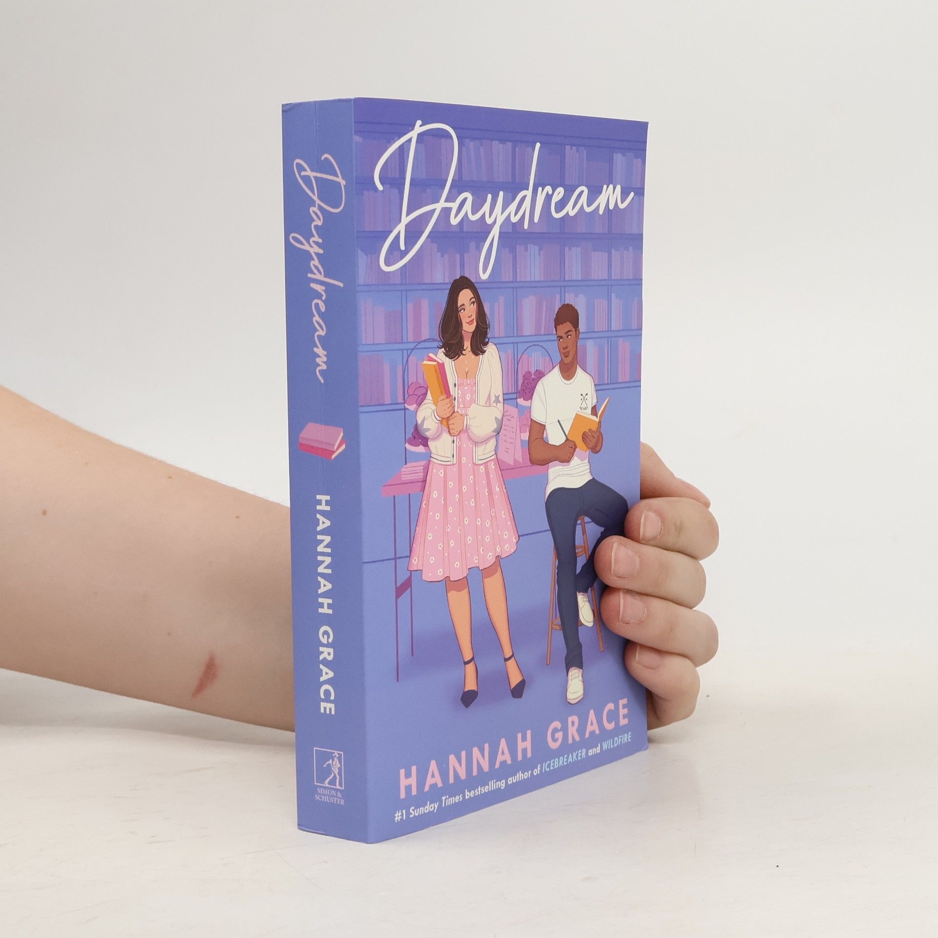 Hannah Grace Daydream