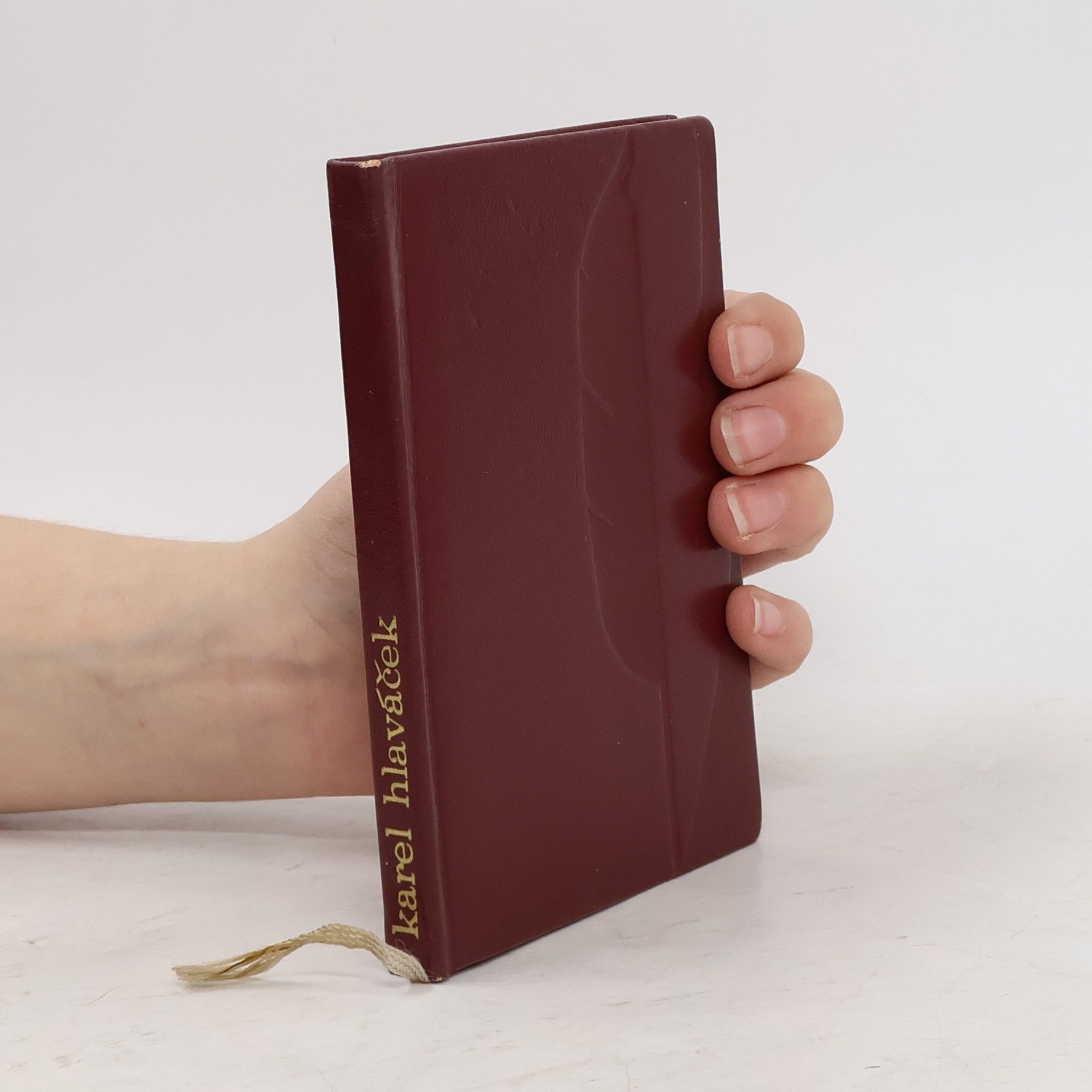 Karel Hlaváček Pozdě k ránu. Mstivá kantiléna