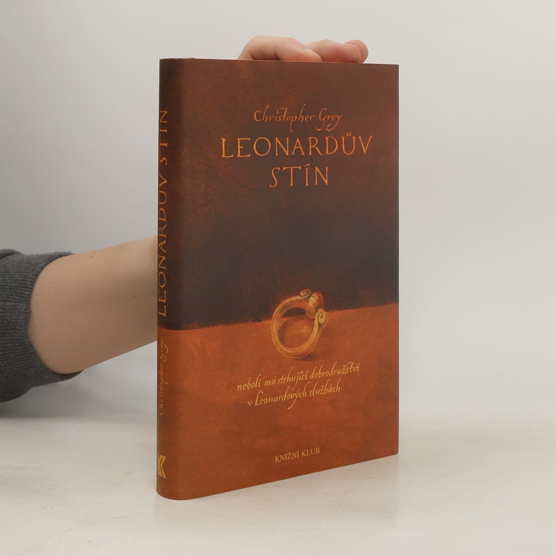 Christopher Peter Grey Leonardův stín