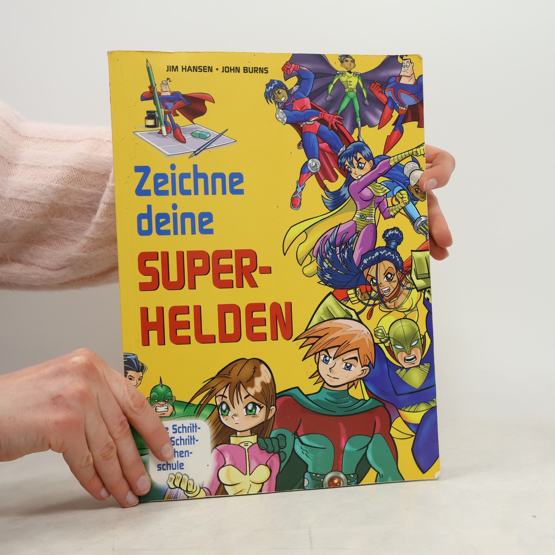 Zeichne deine Superhelden