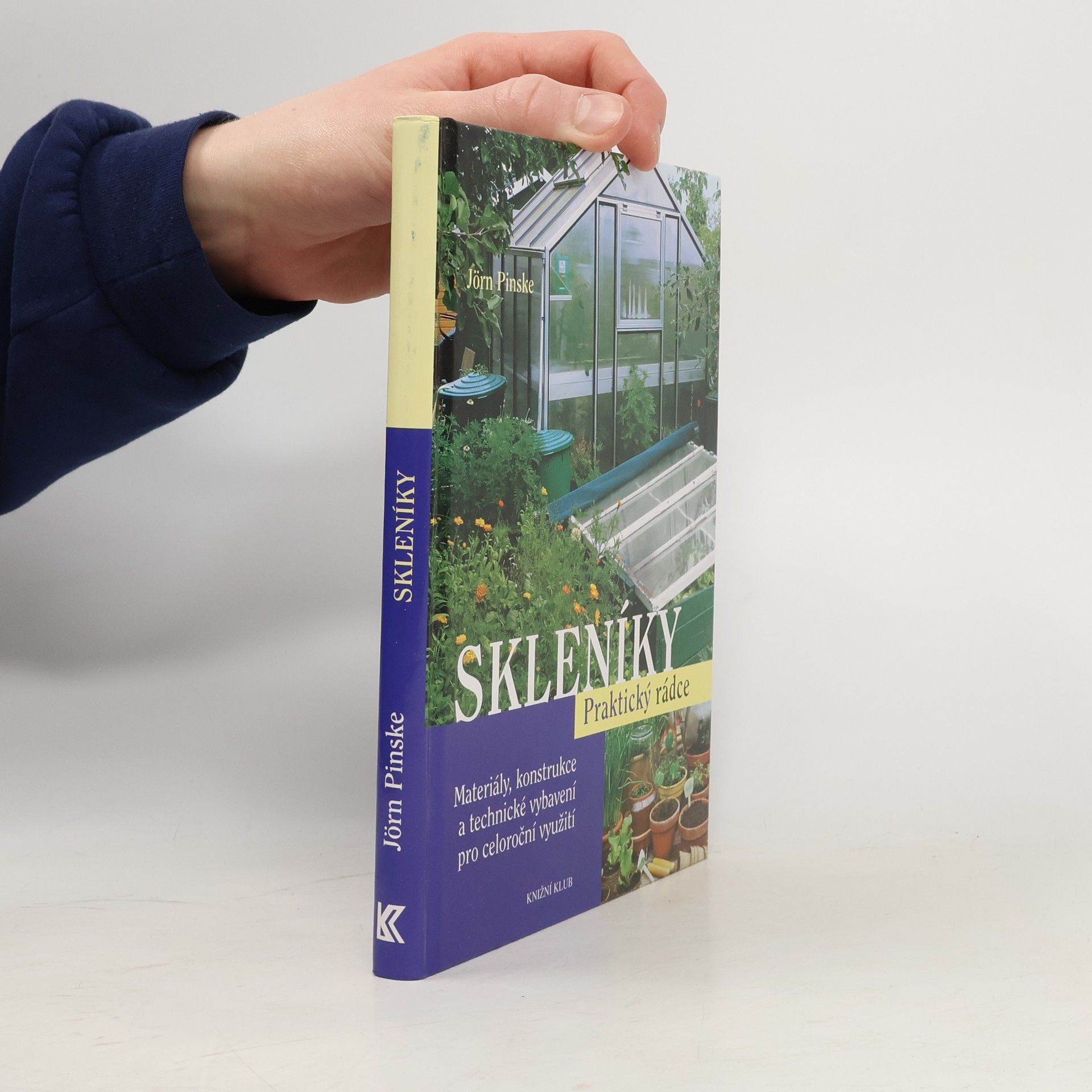 Skleníky: Materiály, konstrukce a technické vybavení pro celoroční využití