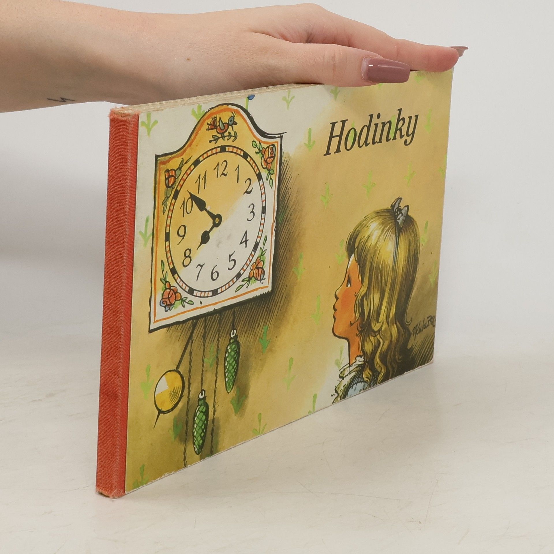 Maša Haľamová Hodinky