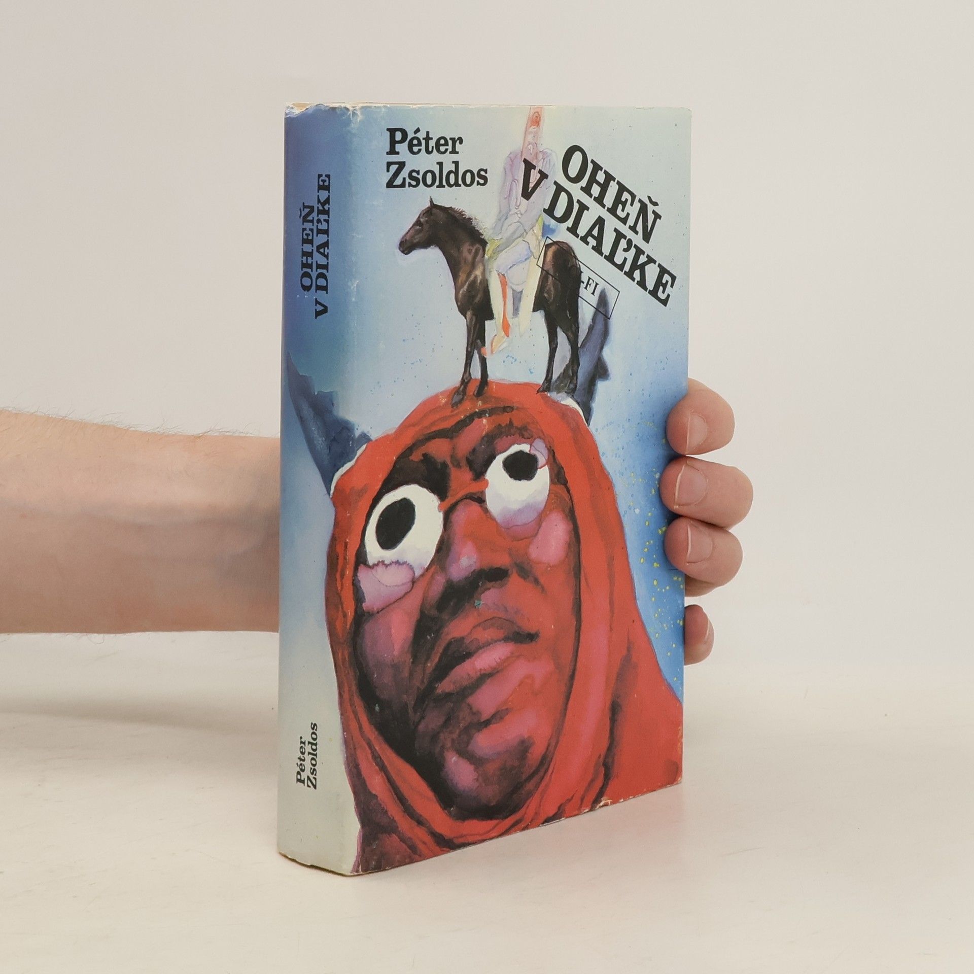 Péter Zsoldos Oheň v diaľke