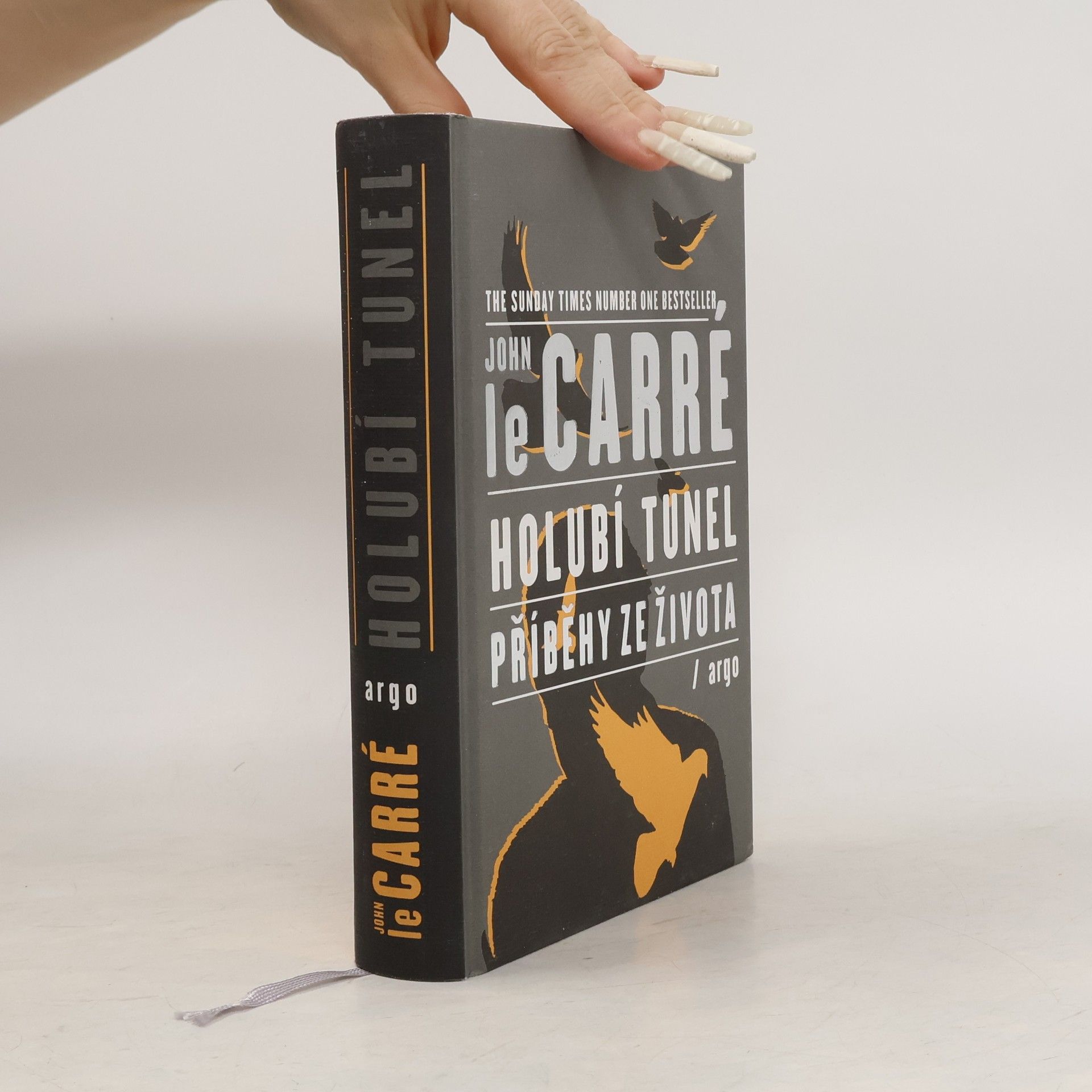 John le Carré Holubí tunel. Příběhy ze života