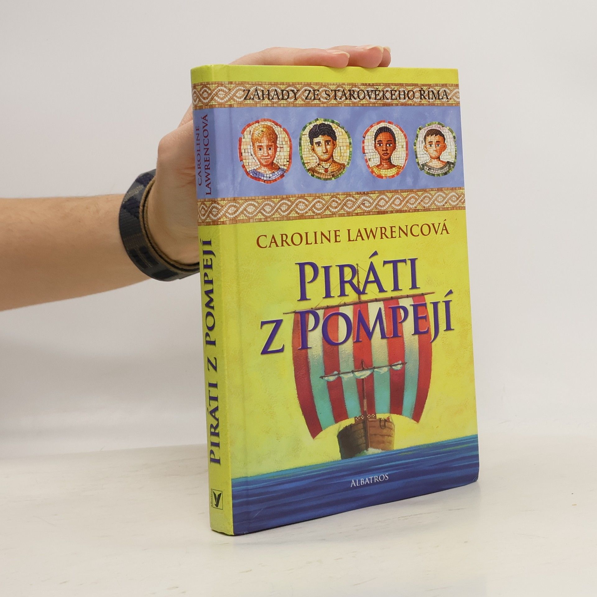 Caroline Lawrence Piráti z Pompejí