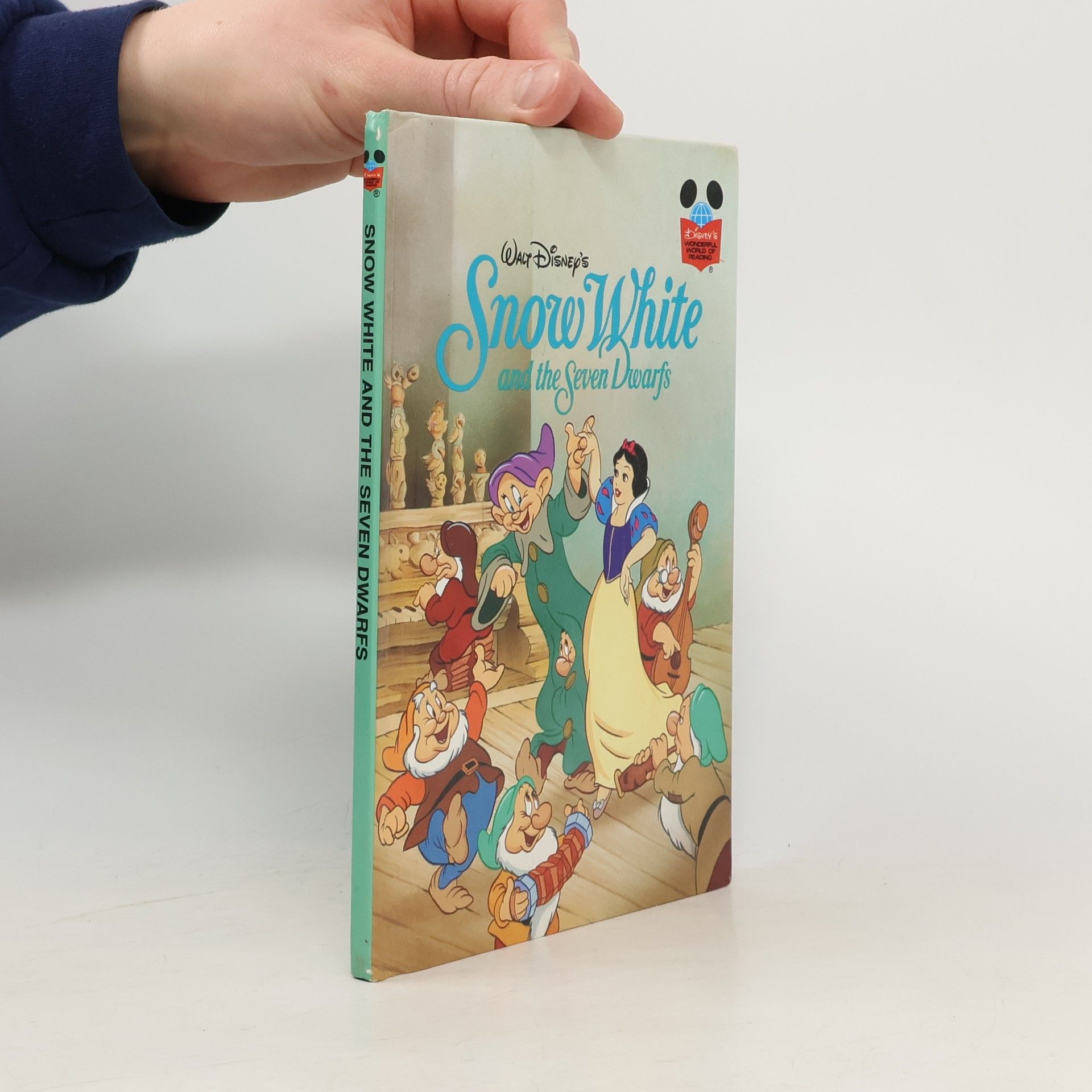 kolektiv Snow White and the Seven Dwarfs