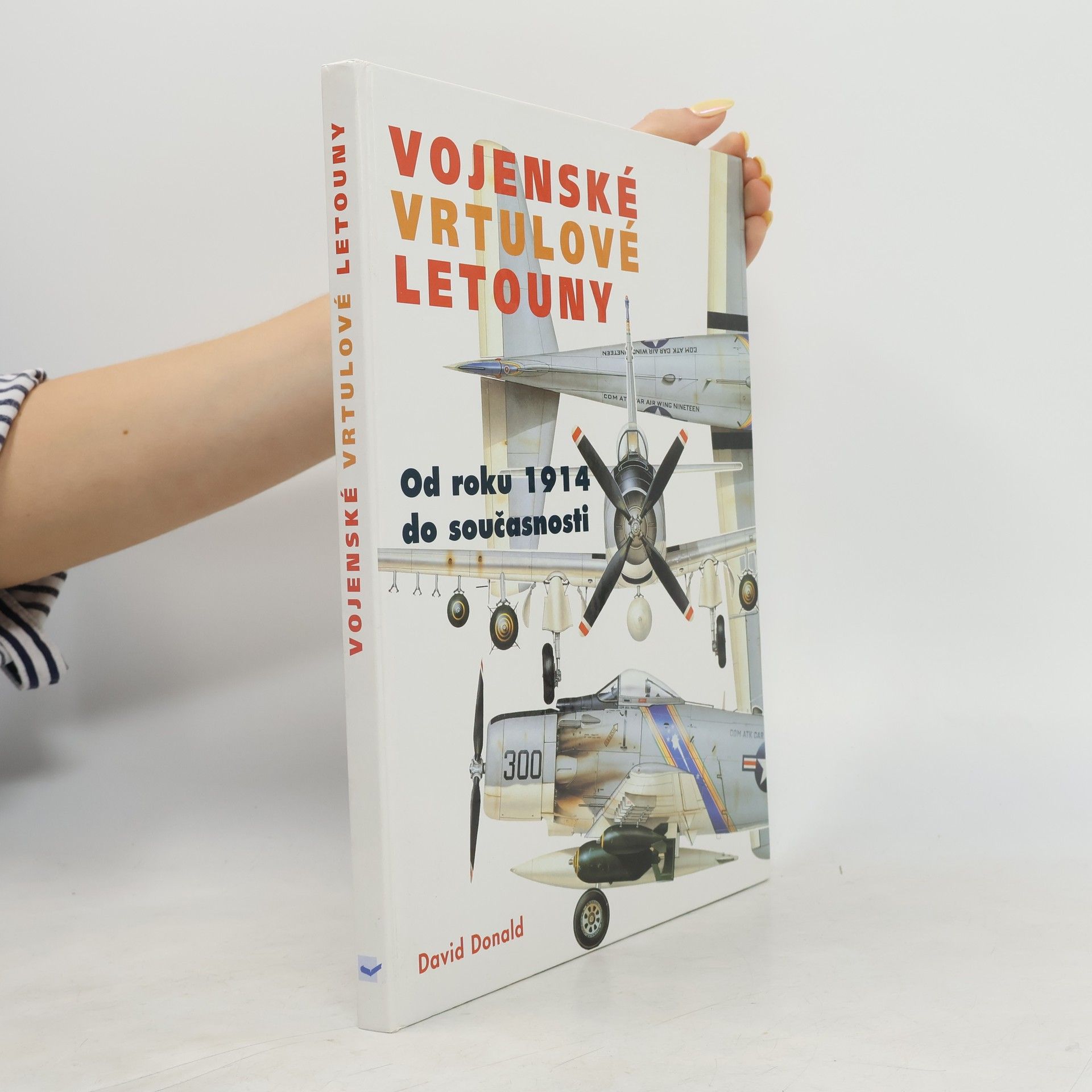 David Donald Vojenské vrtulové letouny