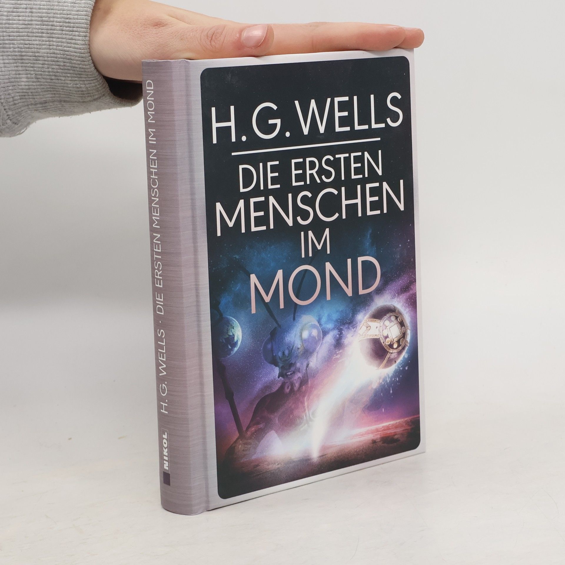 Die ersten Menschen im Mond