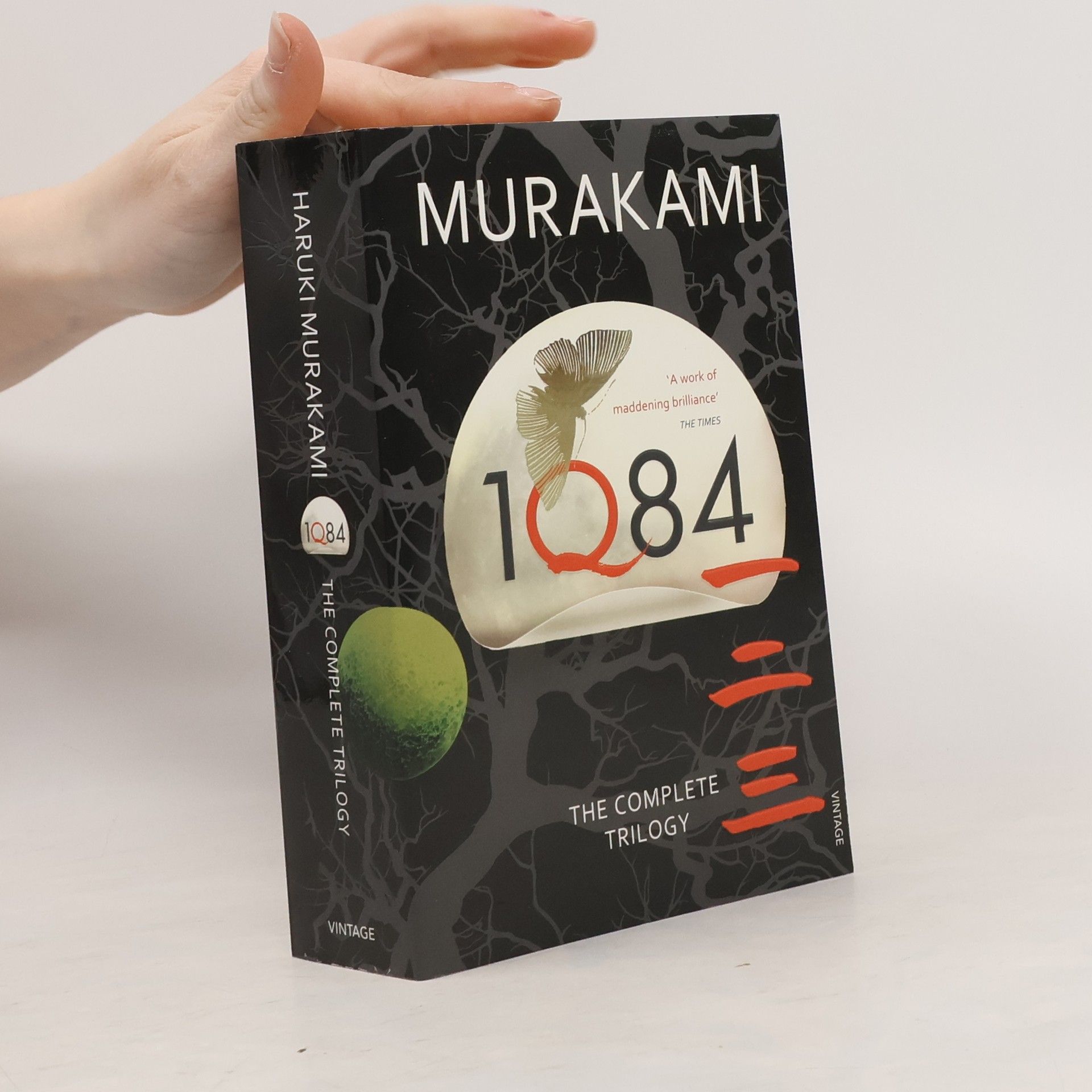 Haruki Murakami 1Q84. The Complete Trilogy