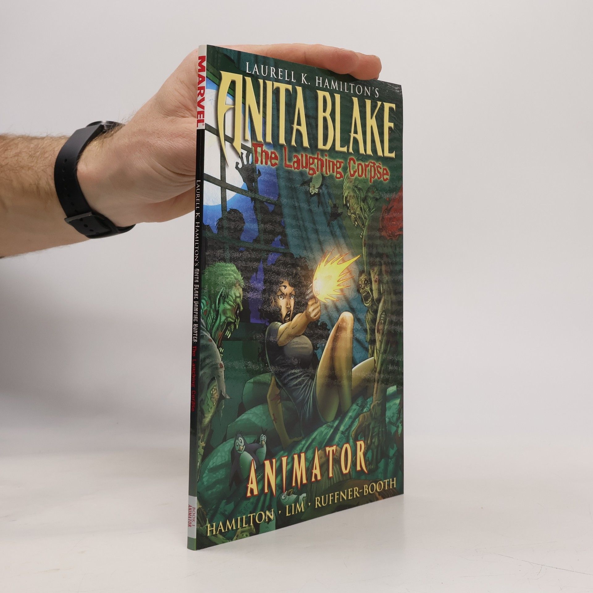 Laurell Kaye Hamilton Anita Blake, Vampire Hunter: Animator - 1: The Laughing Corpse