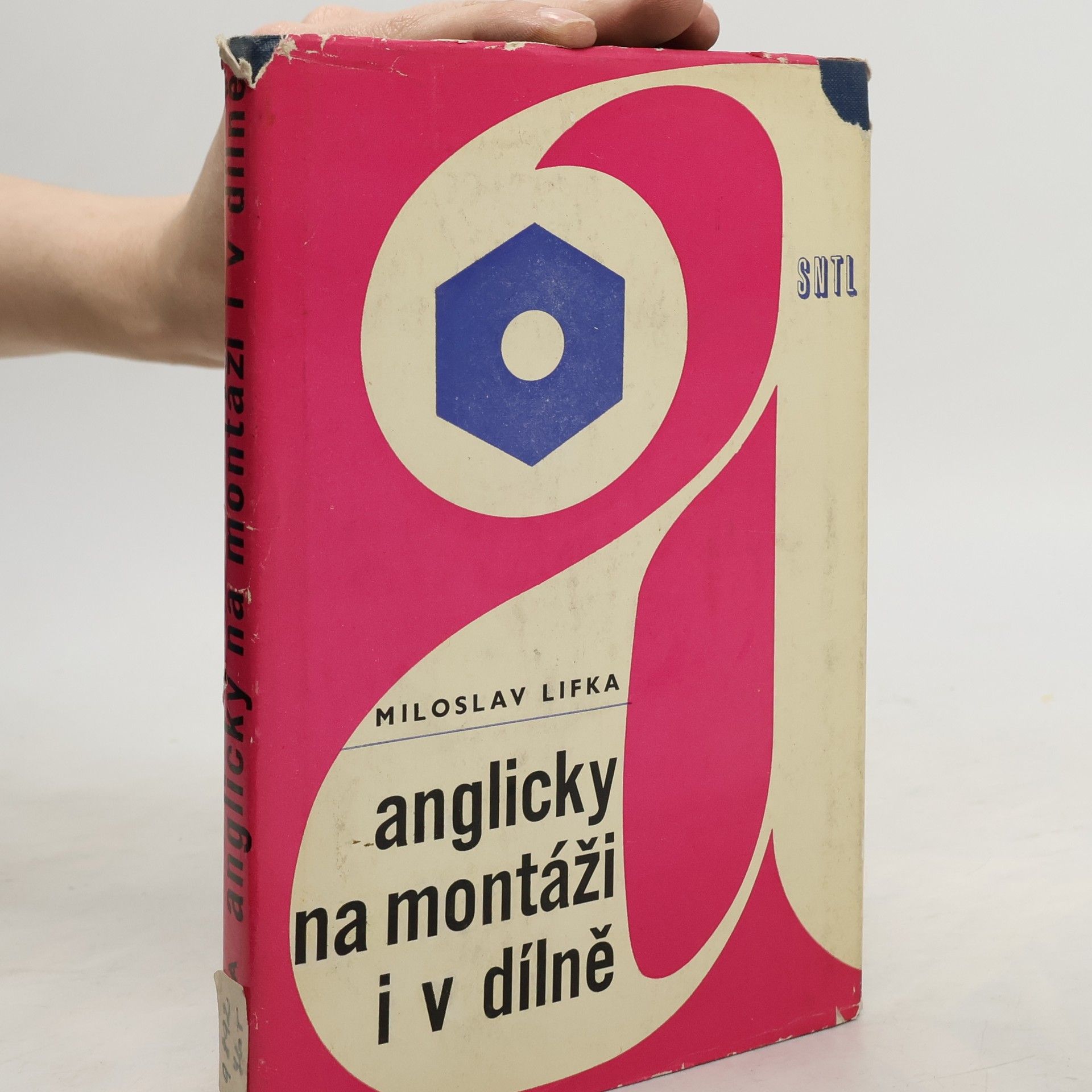 Miloslav Lifka Anglicky na montáži i v dílně