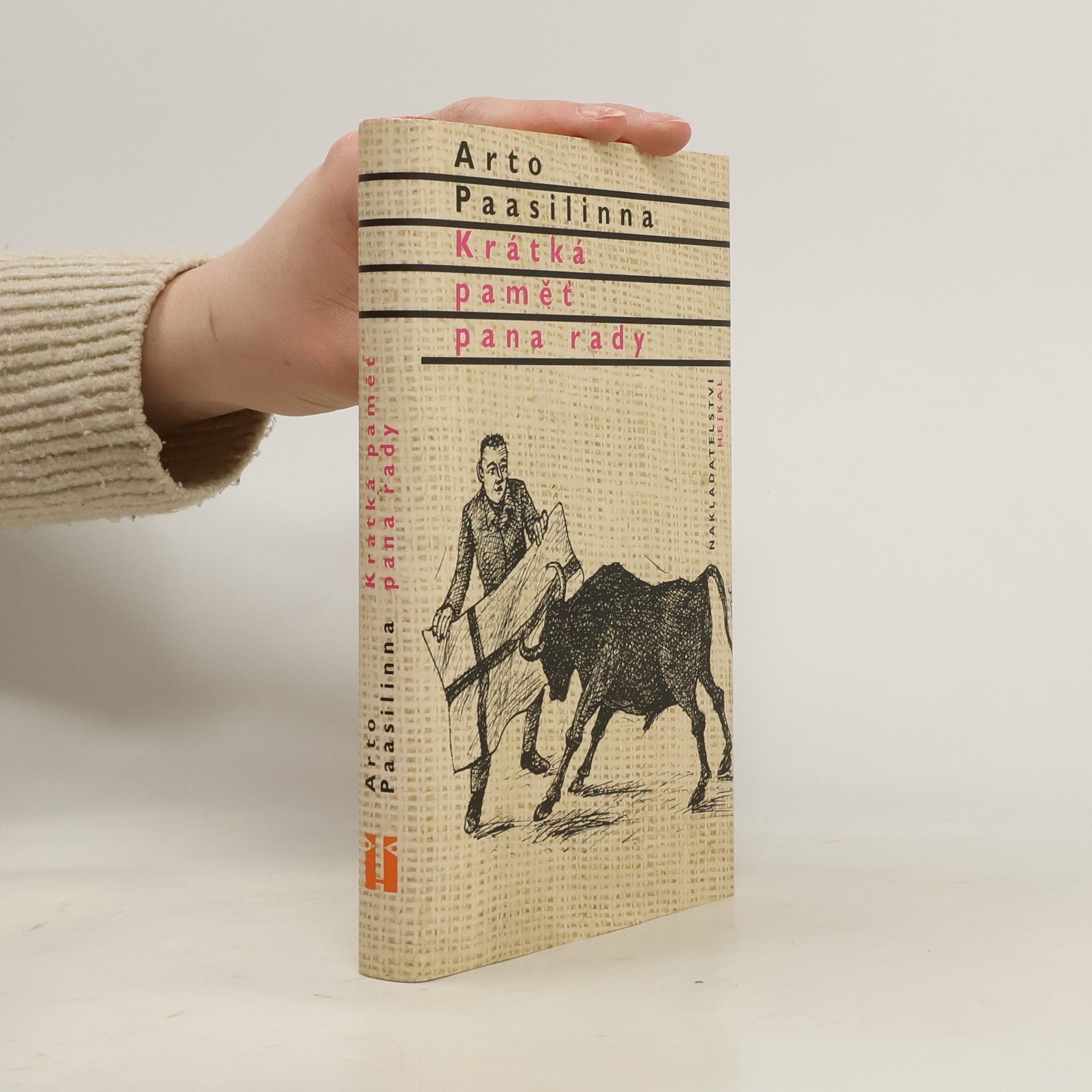 Arto Paasilinna Krátká paměť pana rady