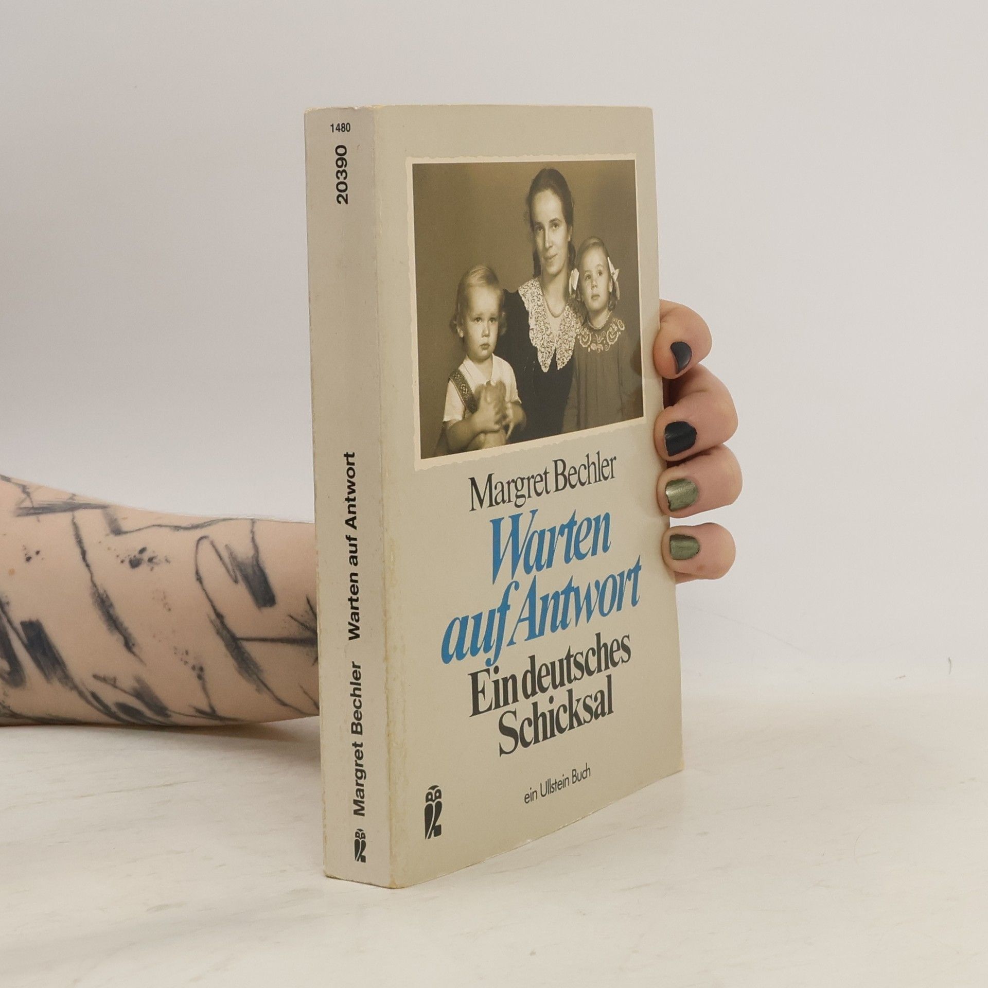 Warten auf Antwort