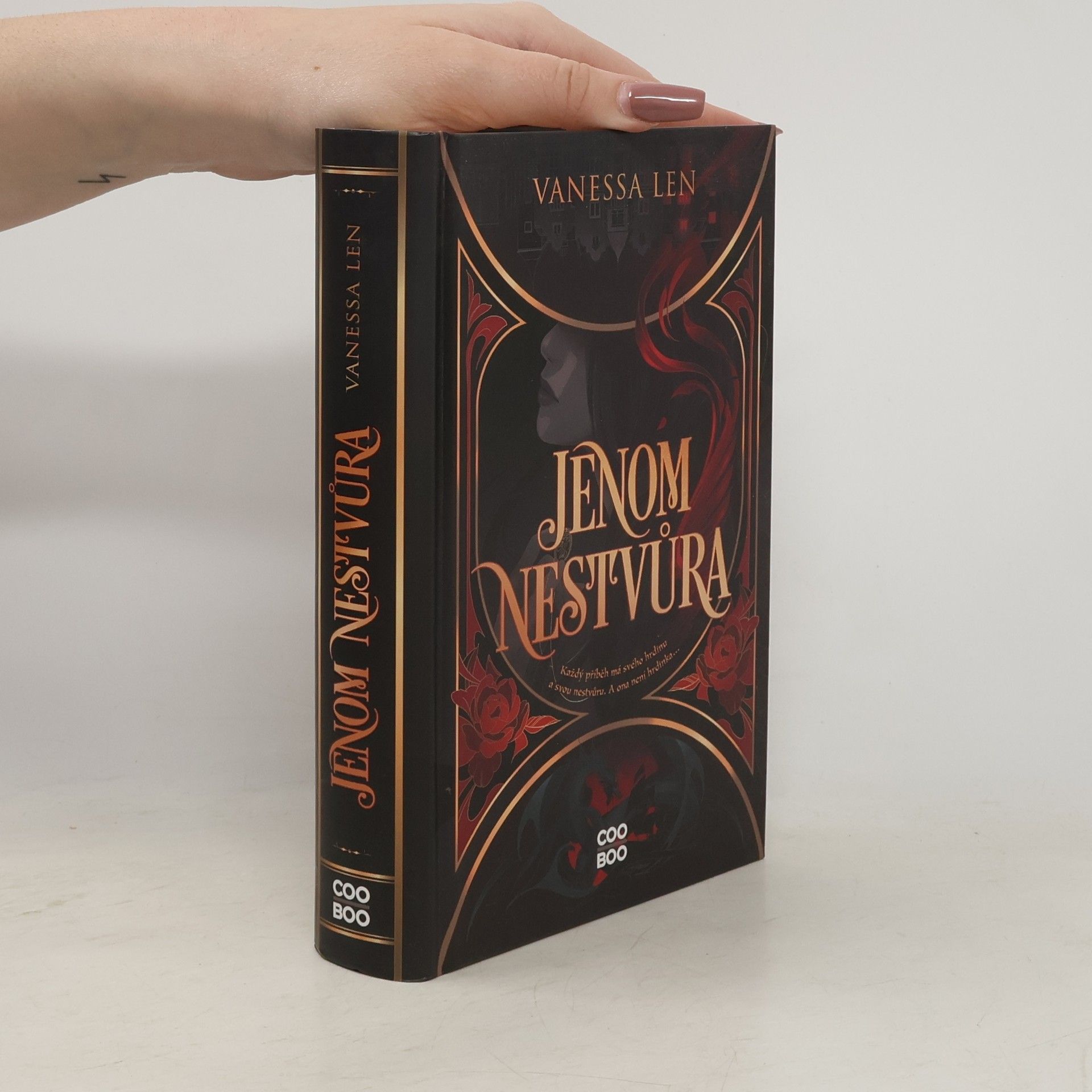 Vanessa Len Jenom nestvůra